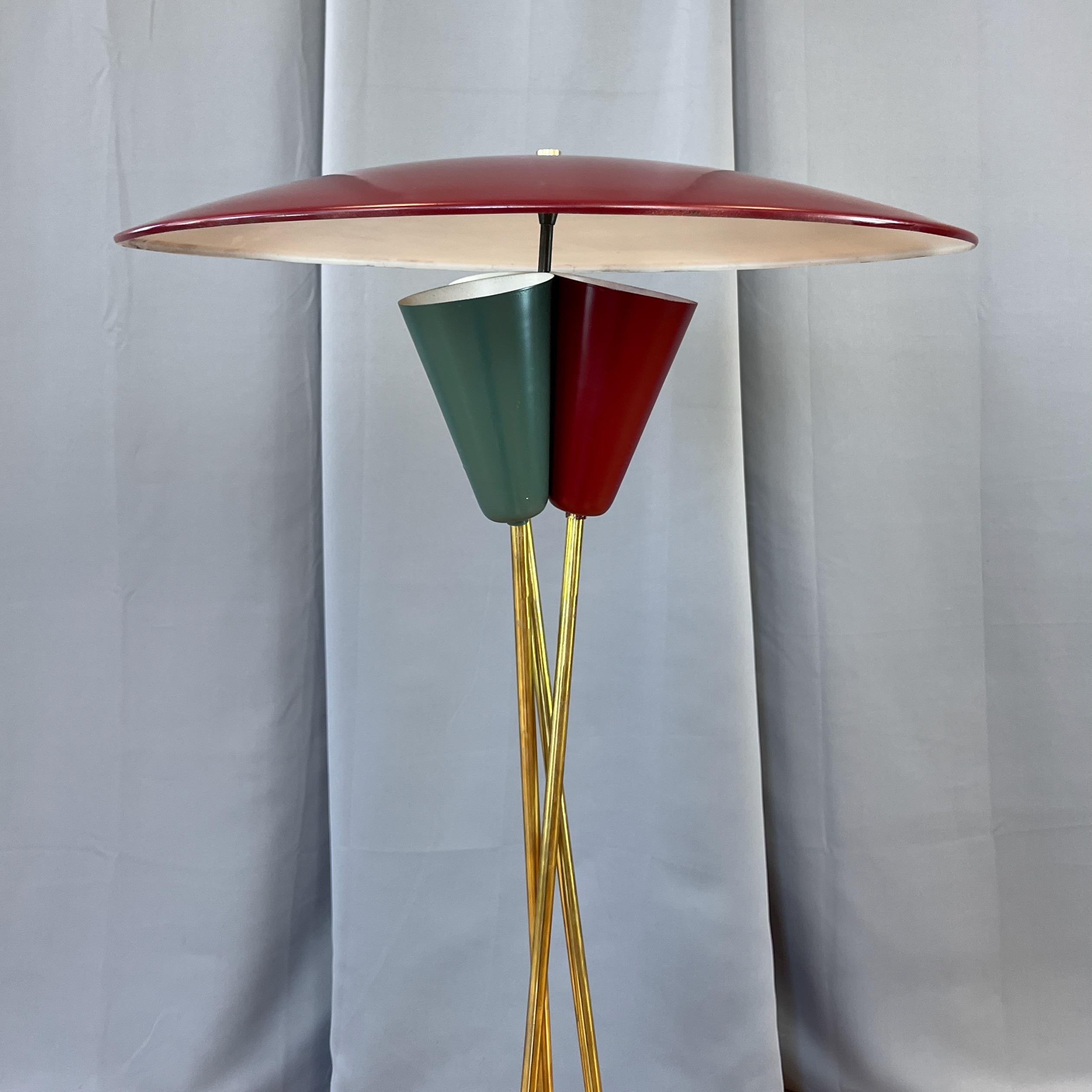 Stiffel Saucer Shade Enameled Metal and Brass Three-Light Floor Lamp, 1950s For Sale 3