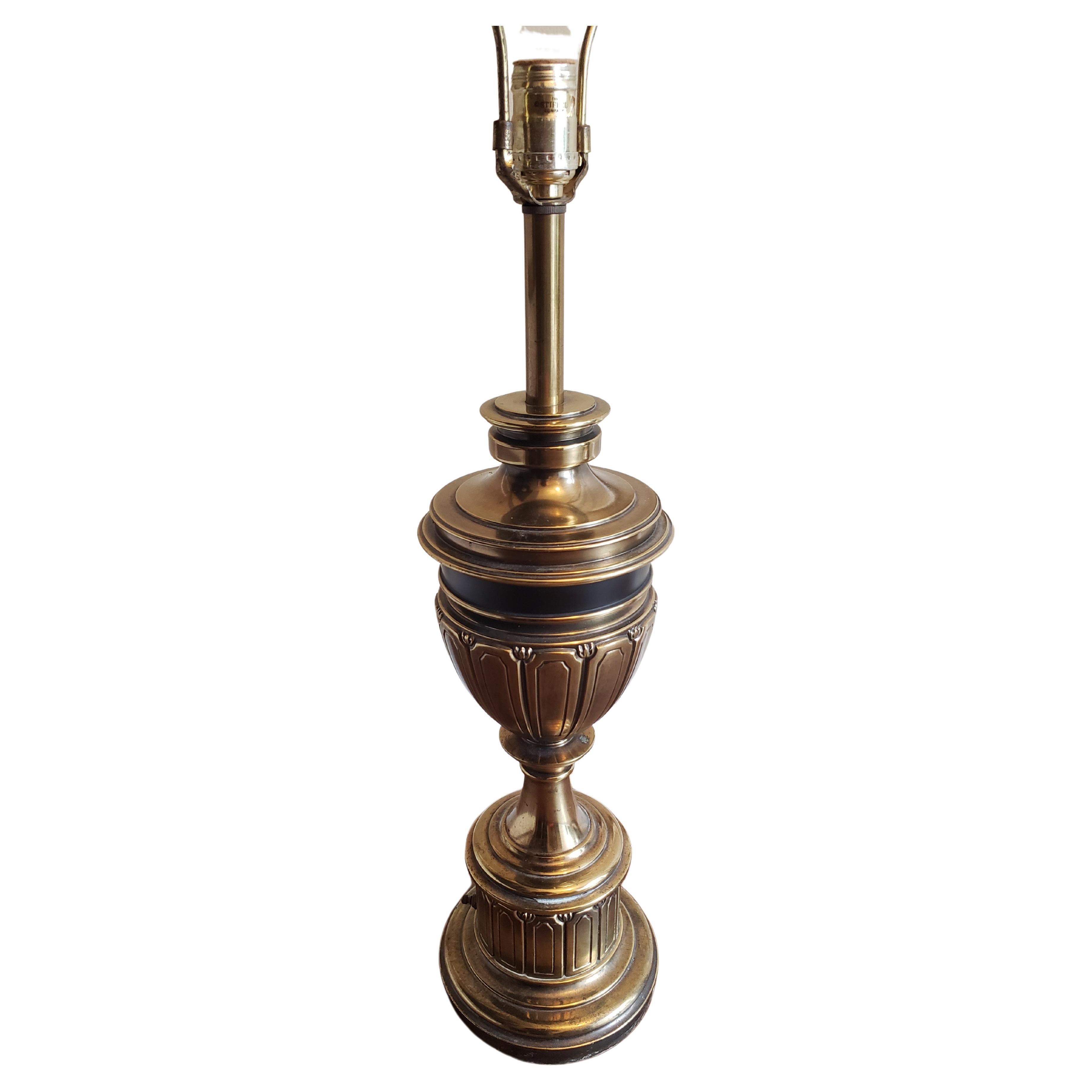 American Stiffel Solid Brass Trophy Table Lamp, circa 1960s For Sale