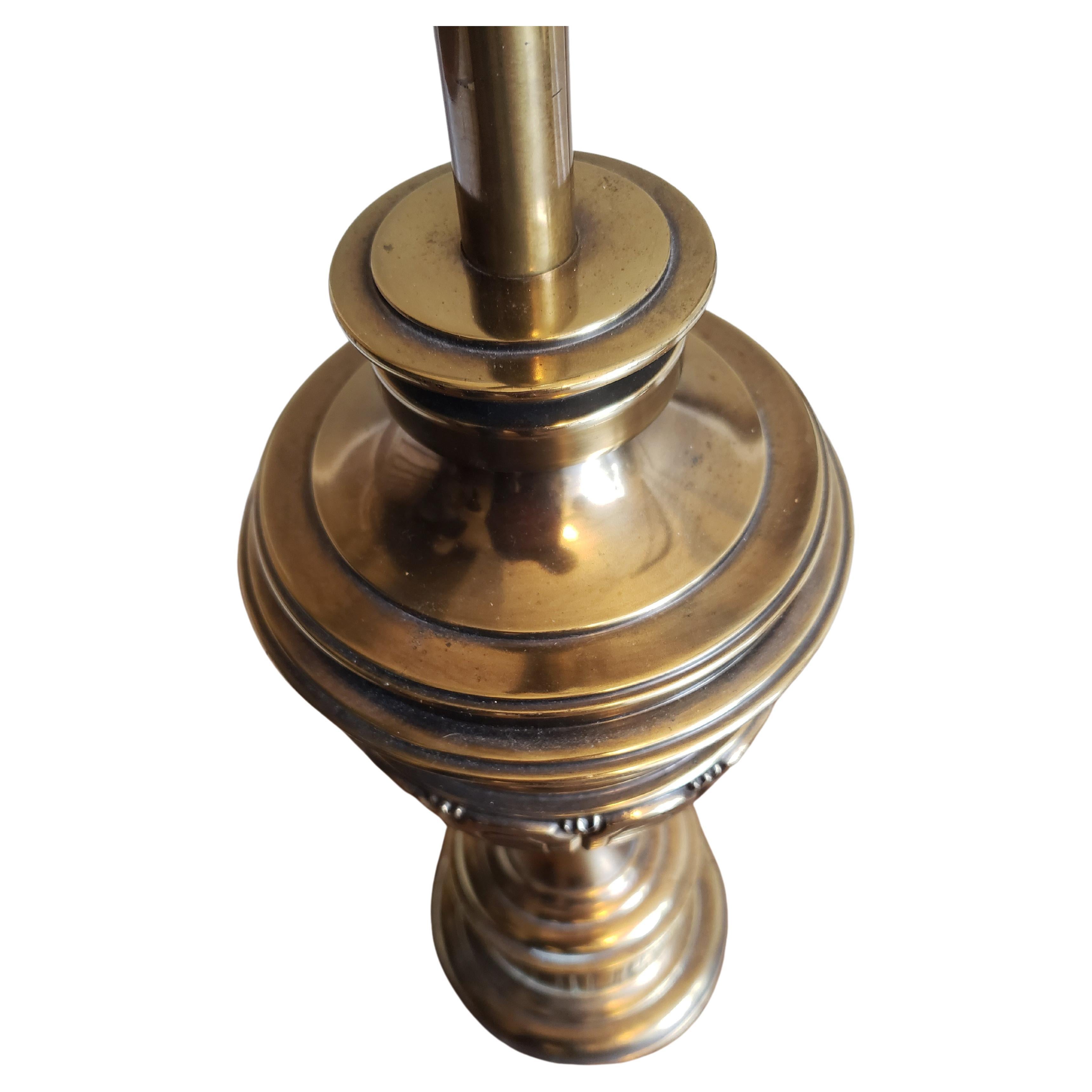 Stiffel Solid Brass Trophy Table Lamp, circa 1960s In Good Condition For Sale In Germantown, MD