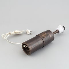 Lampada da tavolo Stig Blomberg in bronzo fuso Svezia 1960 Firmata