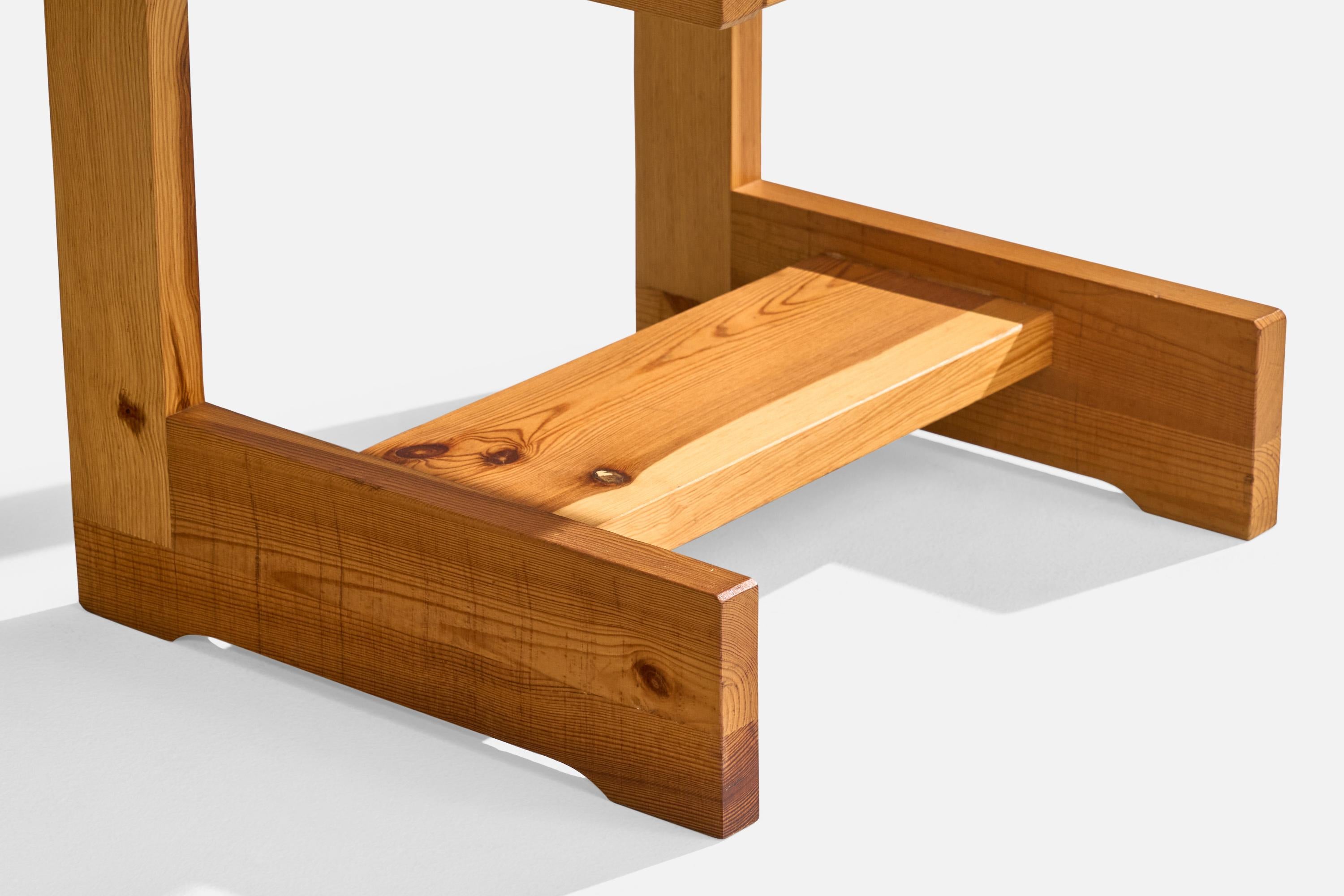 Stig Höglund, Nightstands, Pine, Sweden, 1970s 6
