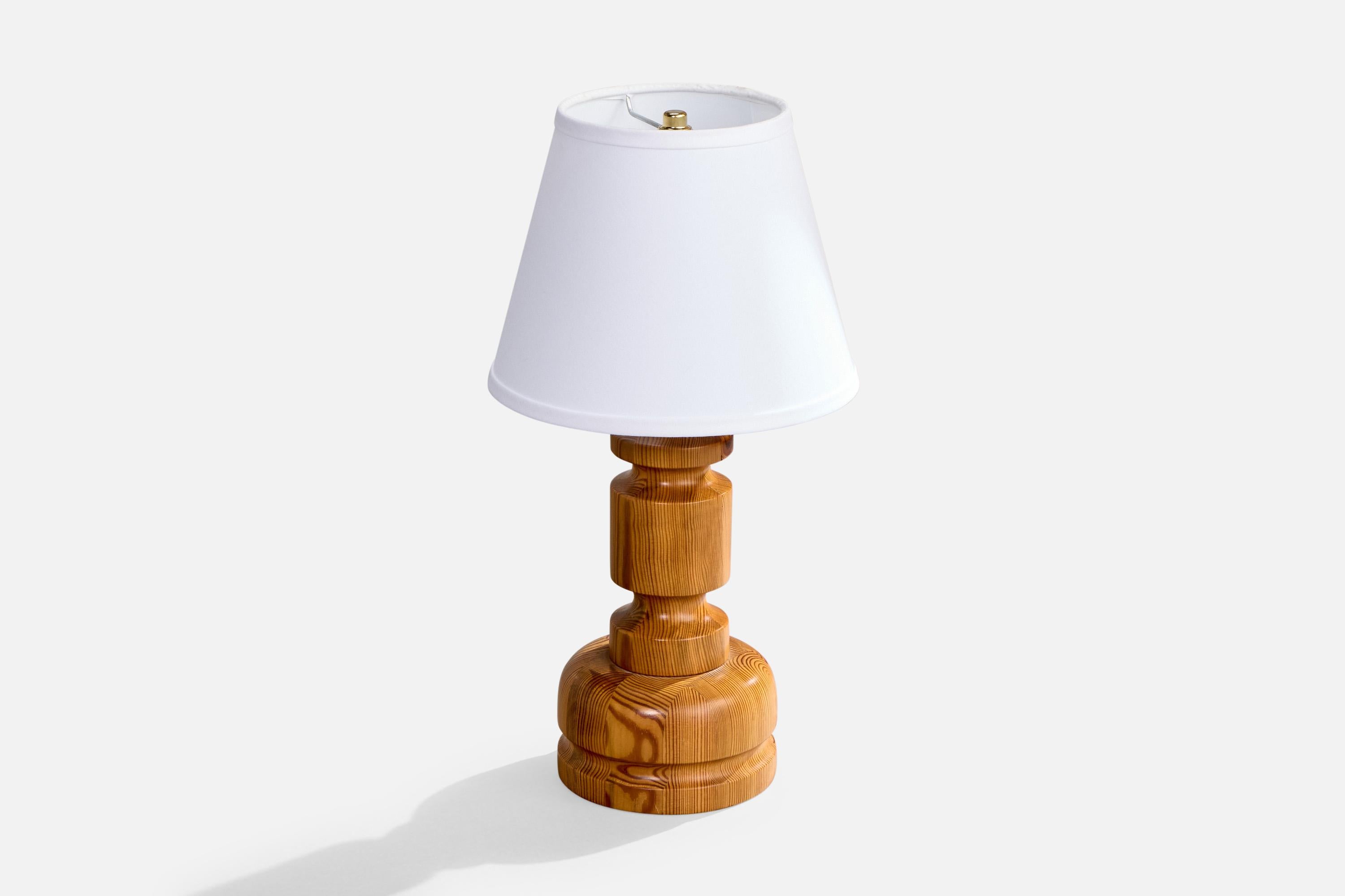 Mid-Century Modern Stig Johnsson, Table Lamp, Pine, Sweden, 1970s For Sale