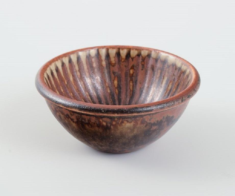 Scandinavian Modern Stig Lindberg (1916-1982) for Gustavsberg Studio, miniature ceramic bowl. For Sale