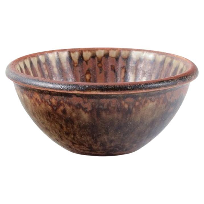 Stig Lindberg (1916-1982) per Gustavsberg Studio, ciotola in ceramica in miniatura.