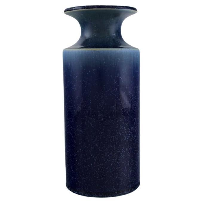 Stig Lindberg '1916-1982' für Gustavsberg, Vase aus glasierter Keramik, Mitte des 20. Jahrhunderts