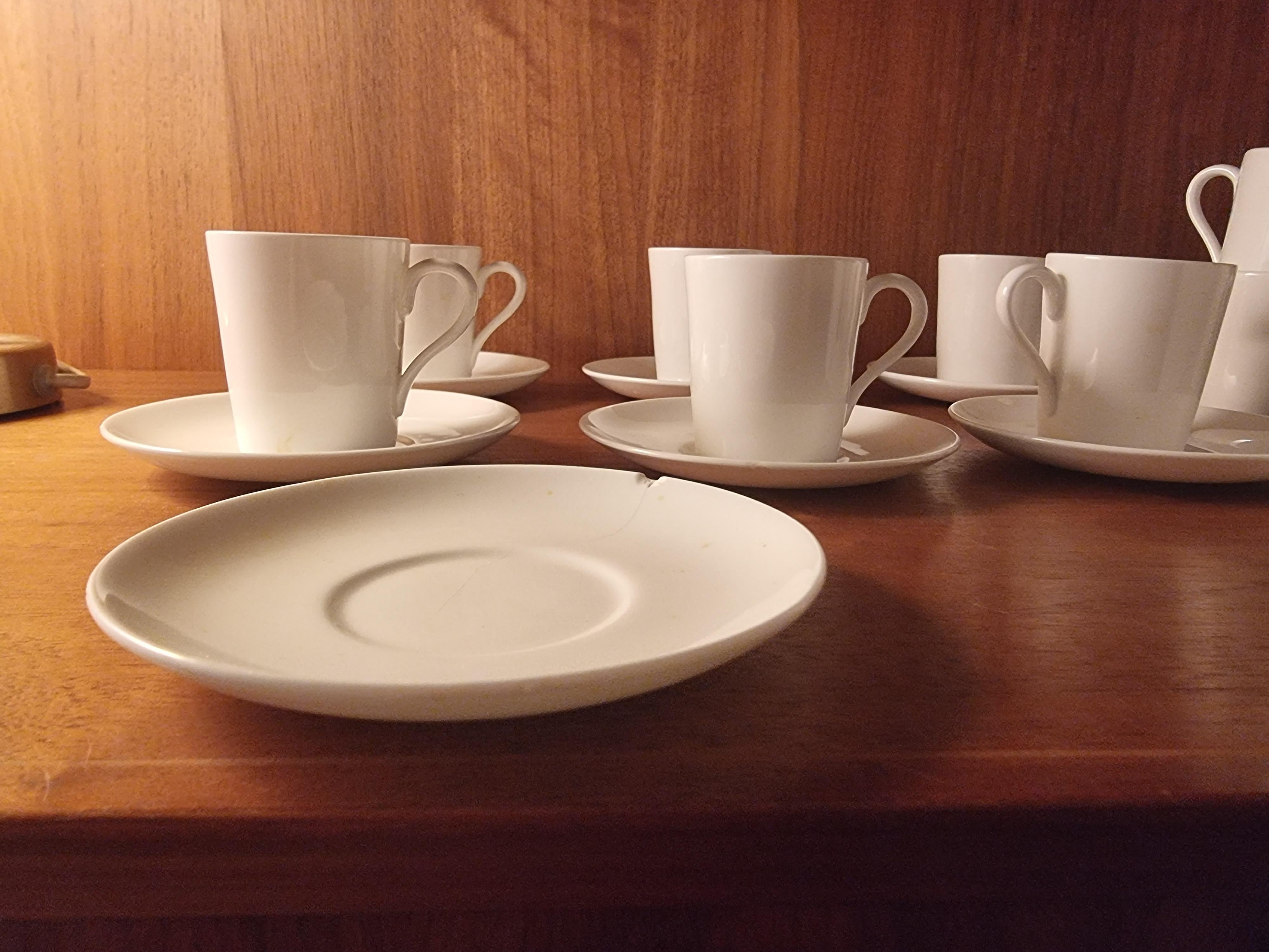 Stig Lindberg, Bone porcelain 10 Espresso cups  Gustavsberg, Scandinavian Modern For Sale 5