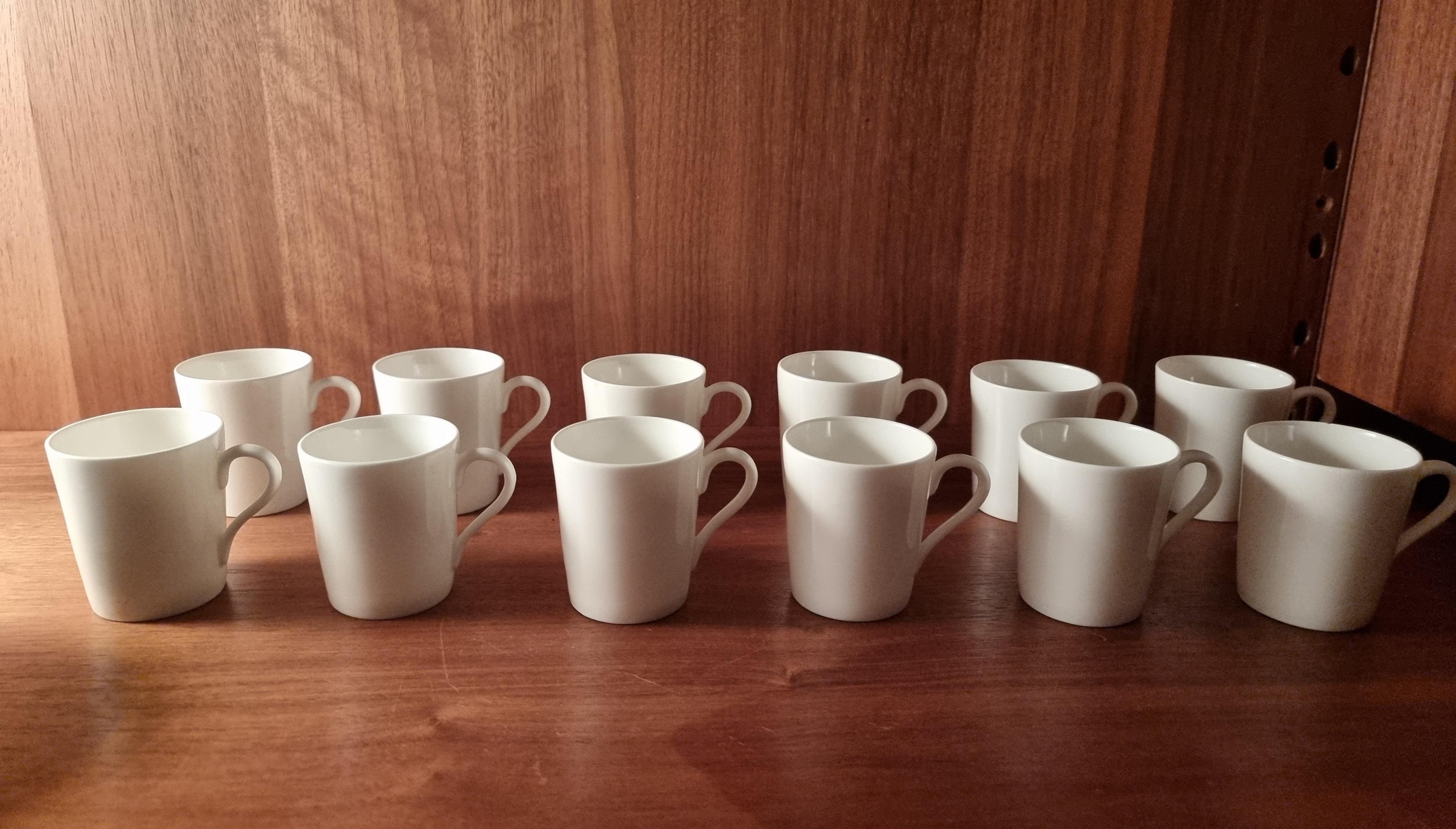 Stig Lindberg, Bone porcelain 10 Espresso cups  Gustavsberg, Scandinavian Modern For Sale 3