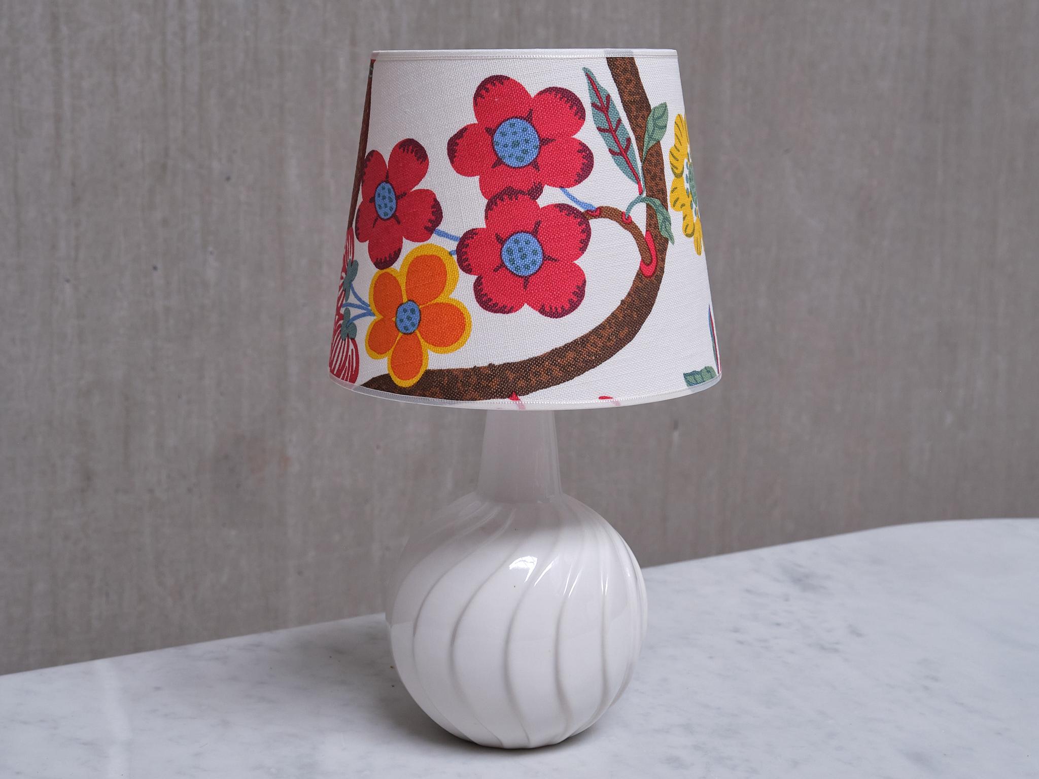 This rare table lamp was designed by Sven Wejsfelt and produced by Gustavsberg Studio in Sweden in the 1960s. The lamp is marked with the maker's initials 