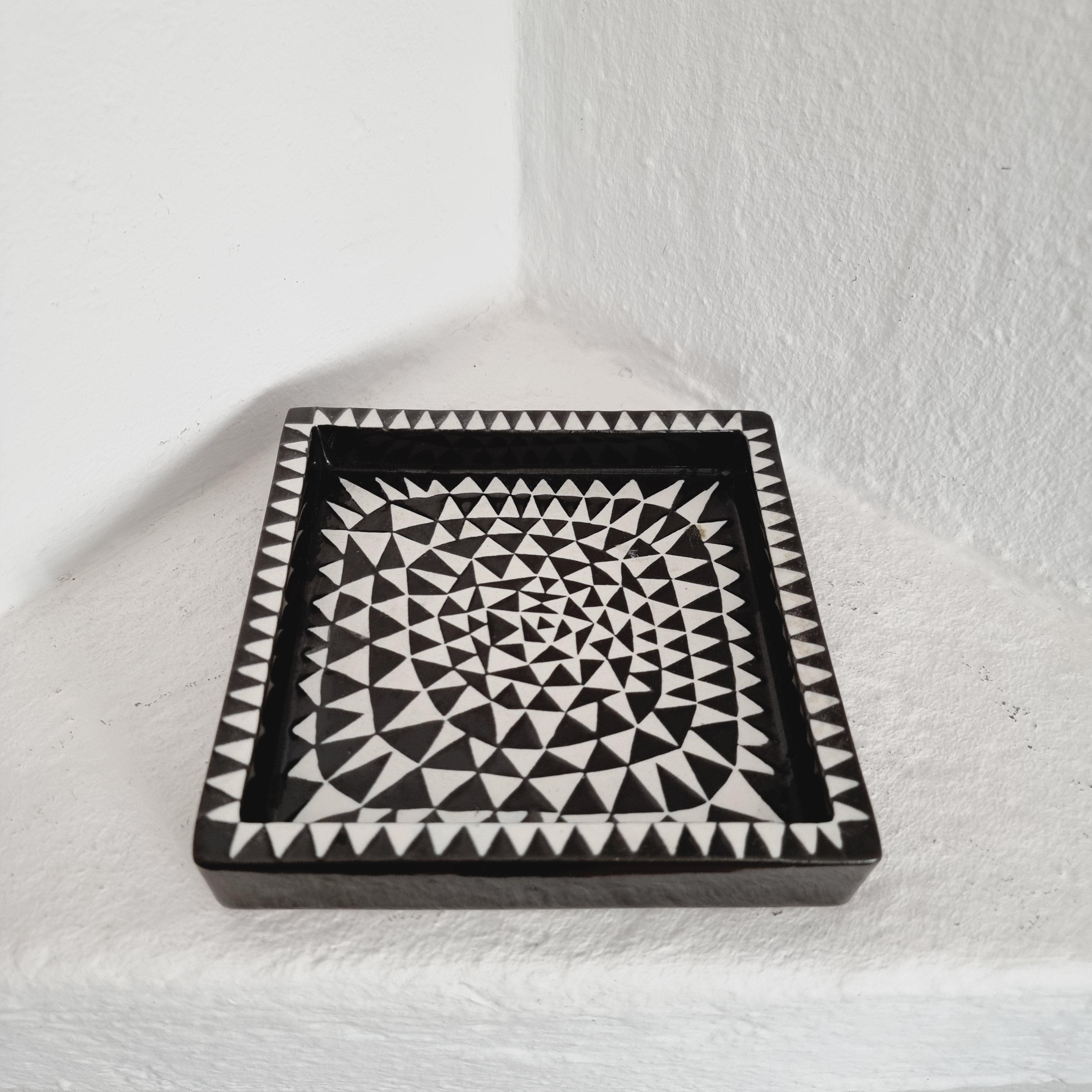 Swedish Stig Lindberg, Ceramic Tray/Ashtray Domino, Gustavsberg, Scandinavian Modern For Sale