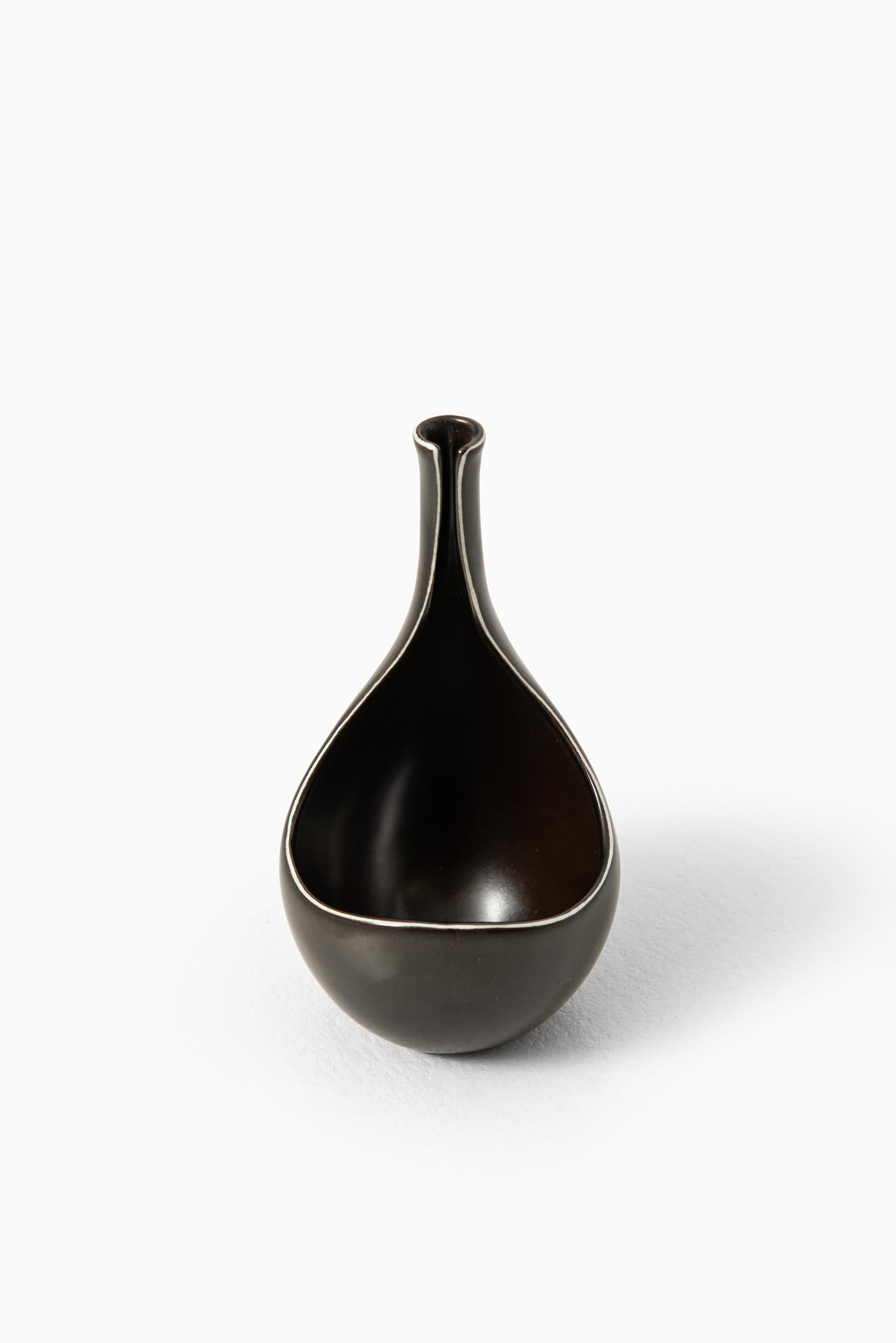 Scandinavian Modern Stig Lindberg Ceramic Vase Model Pungo by Gustavsberg in Sweden For Sale