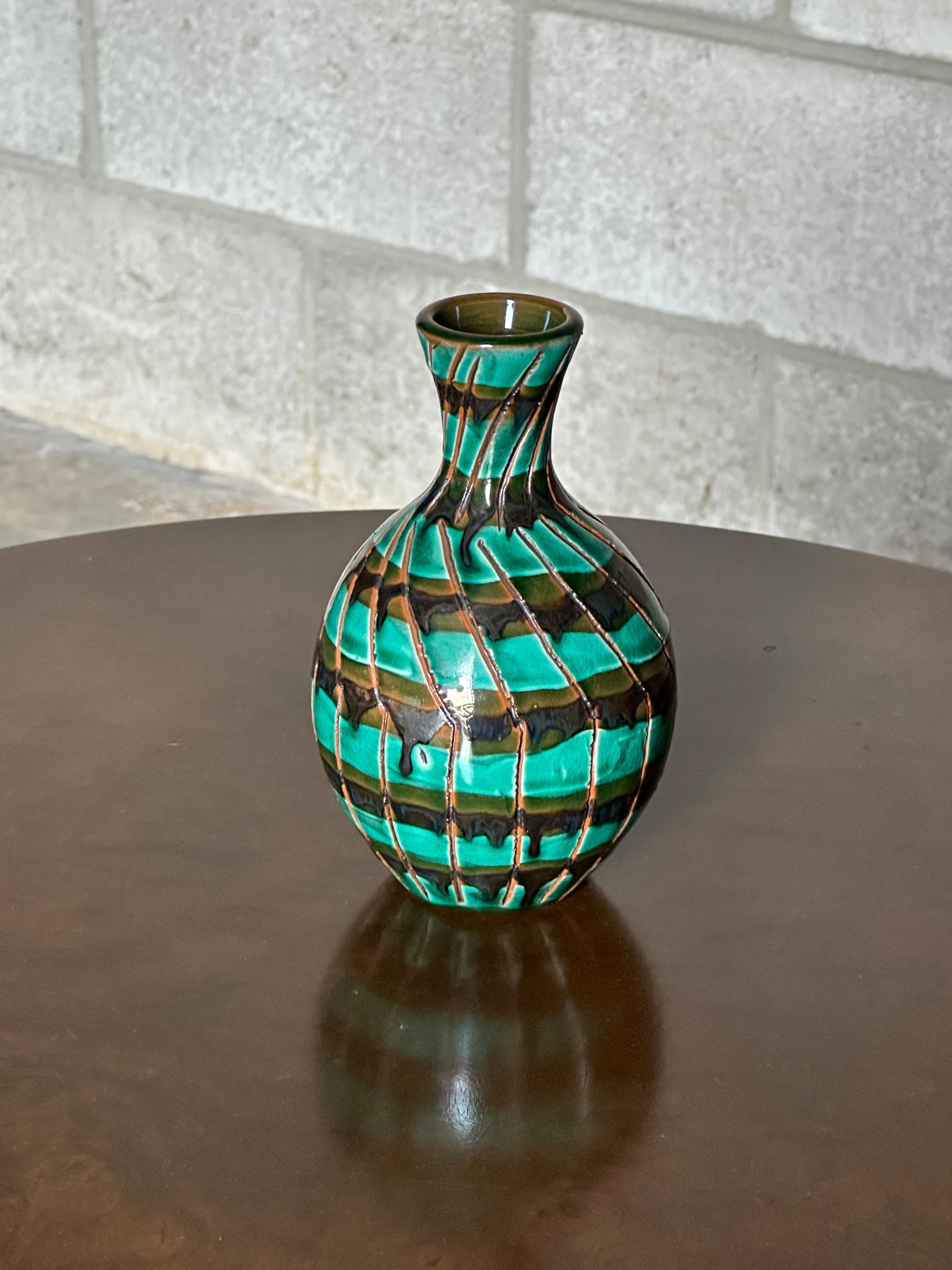 Mid-Century moderno Vaso in ceramica Stig Lindberg, Svezia in vendita