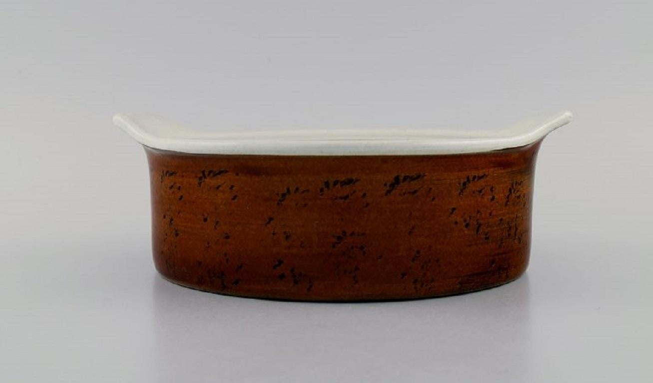 Swedish Stig Lindberg for Gustavsberg, Four Coq Bowls / Dishes in Glazed Stoneware For Sale