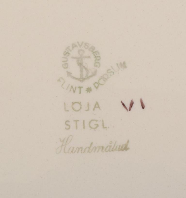 Scandinavian Modern Stig Lindberg for Gustavsberg. Löja plate, hand-painted with a fish motif. For Sale
