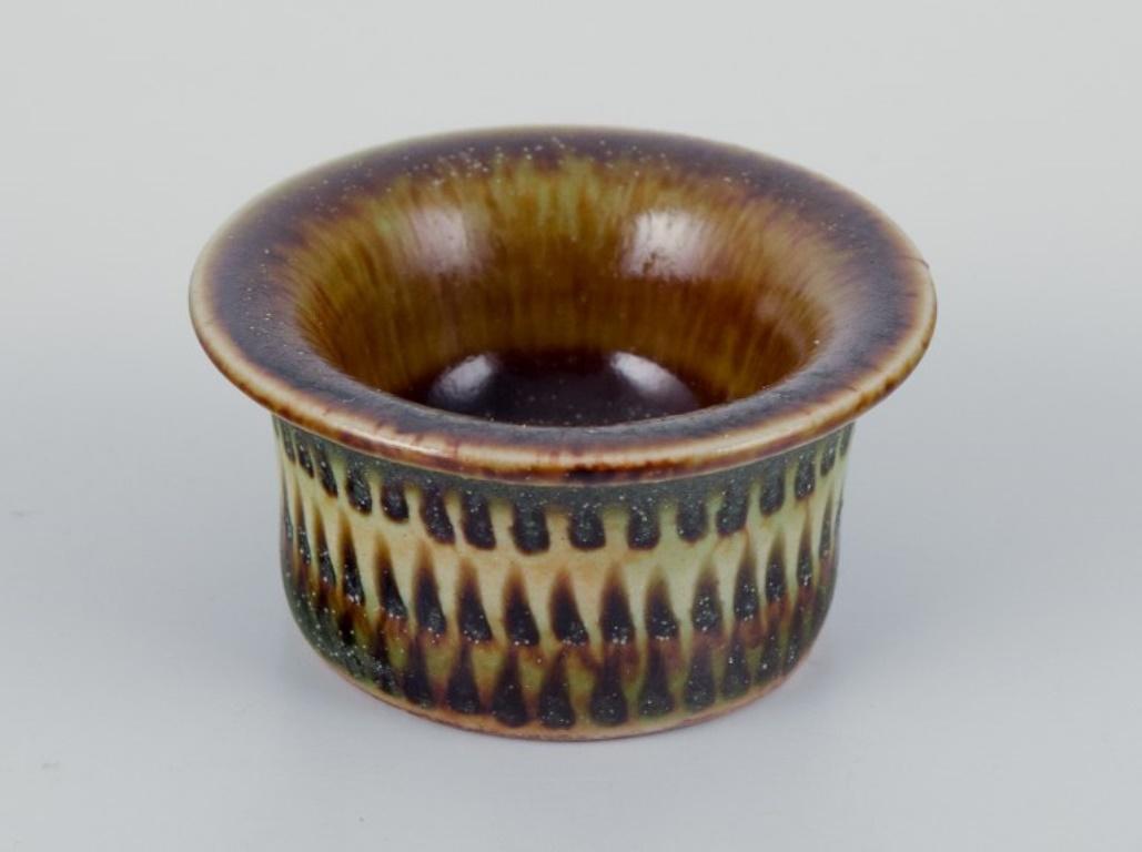 Scandinavian Modern Stig Lindberg for Gustavsberg Studio. Miniature bowl in green and brown tones For Sale