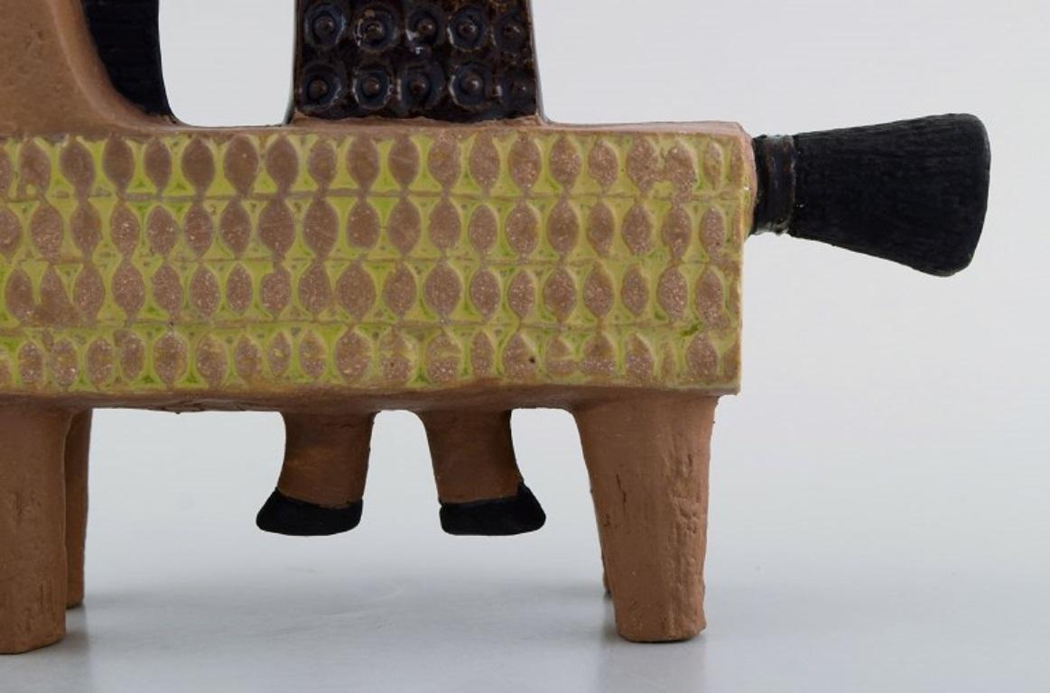 Scandinave moderne Stig Lindberg pour Gustavsberg Studio. Rare figurine en céramique représentant un cheval et une jeune fille en vente