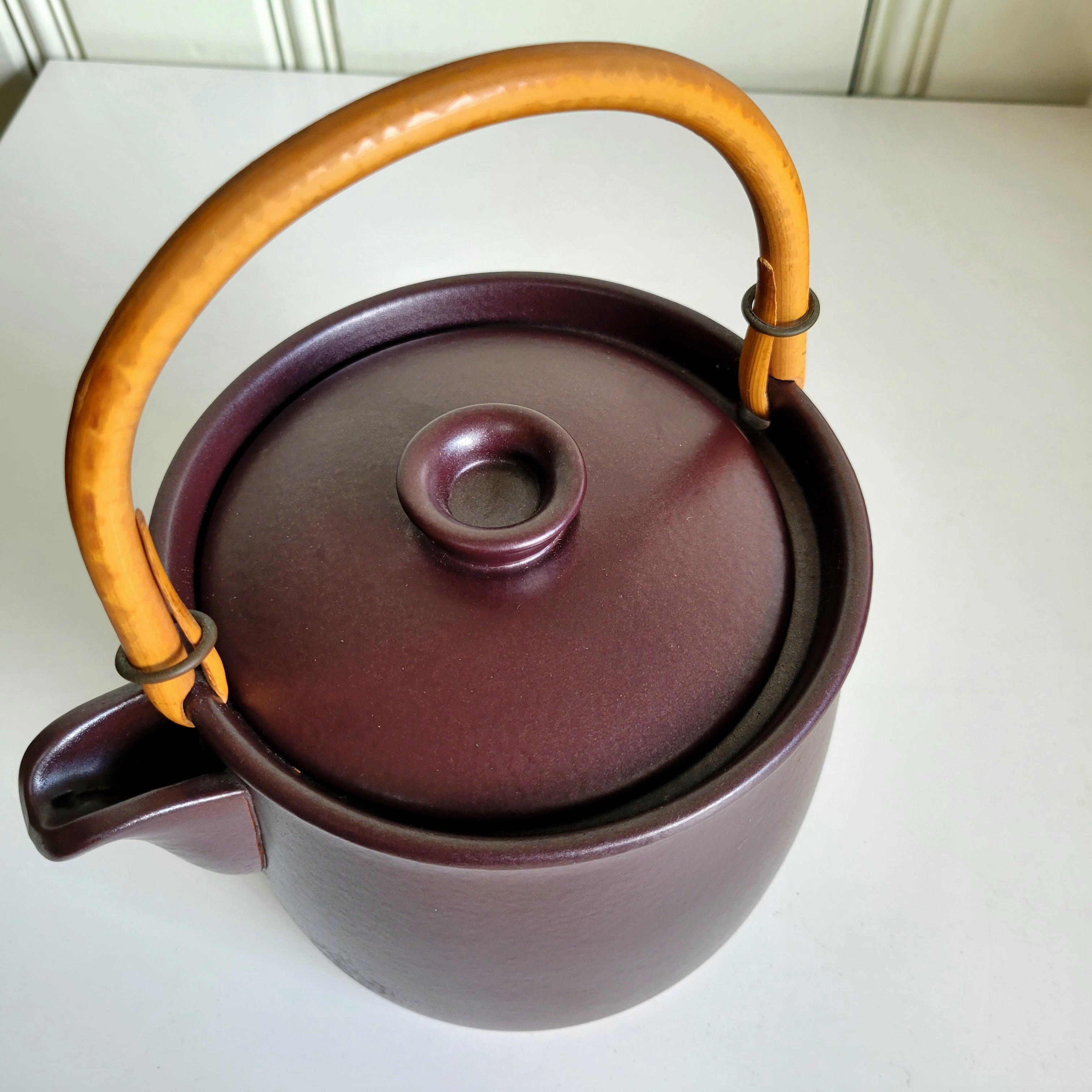 Stig Lindberg for Gustavsberg 'Terma' Teapot In Excellent Condition For Sale In Springfield, OR