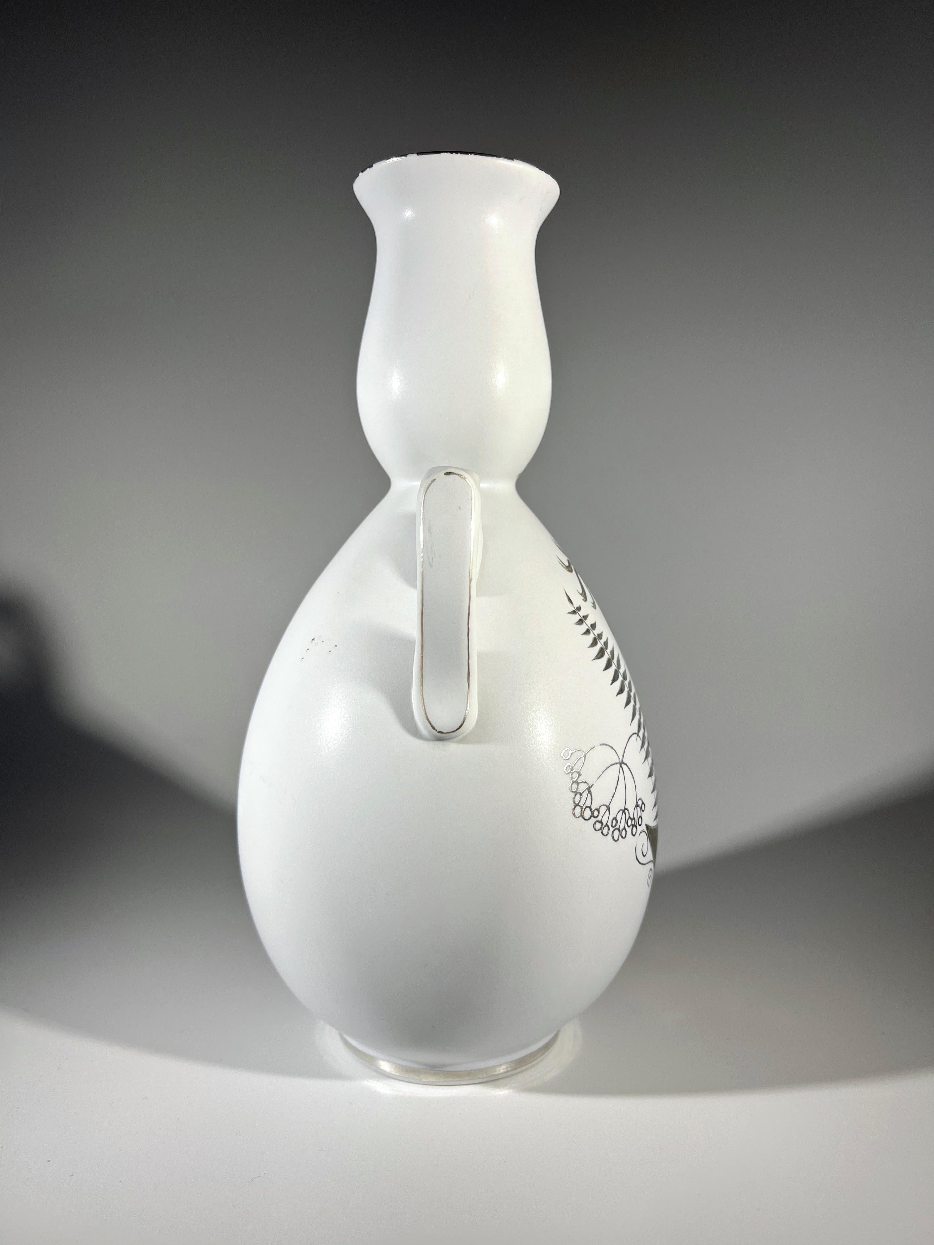 Stig Lindberg - Grazia For Gustavsberg, Applied Silver Stoneware Vase c1946-1950 In Good Condition For Sale In Rothley, Leicestershire