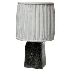 Stig Lindberg Graue Tischlampe, Schweden, einzigartiger neuer Leinenschirm, 1970