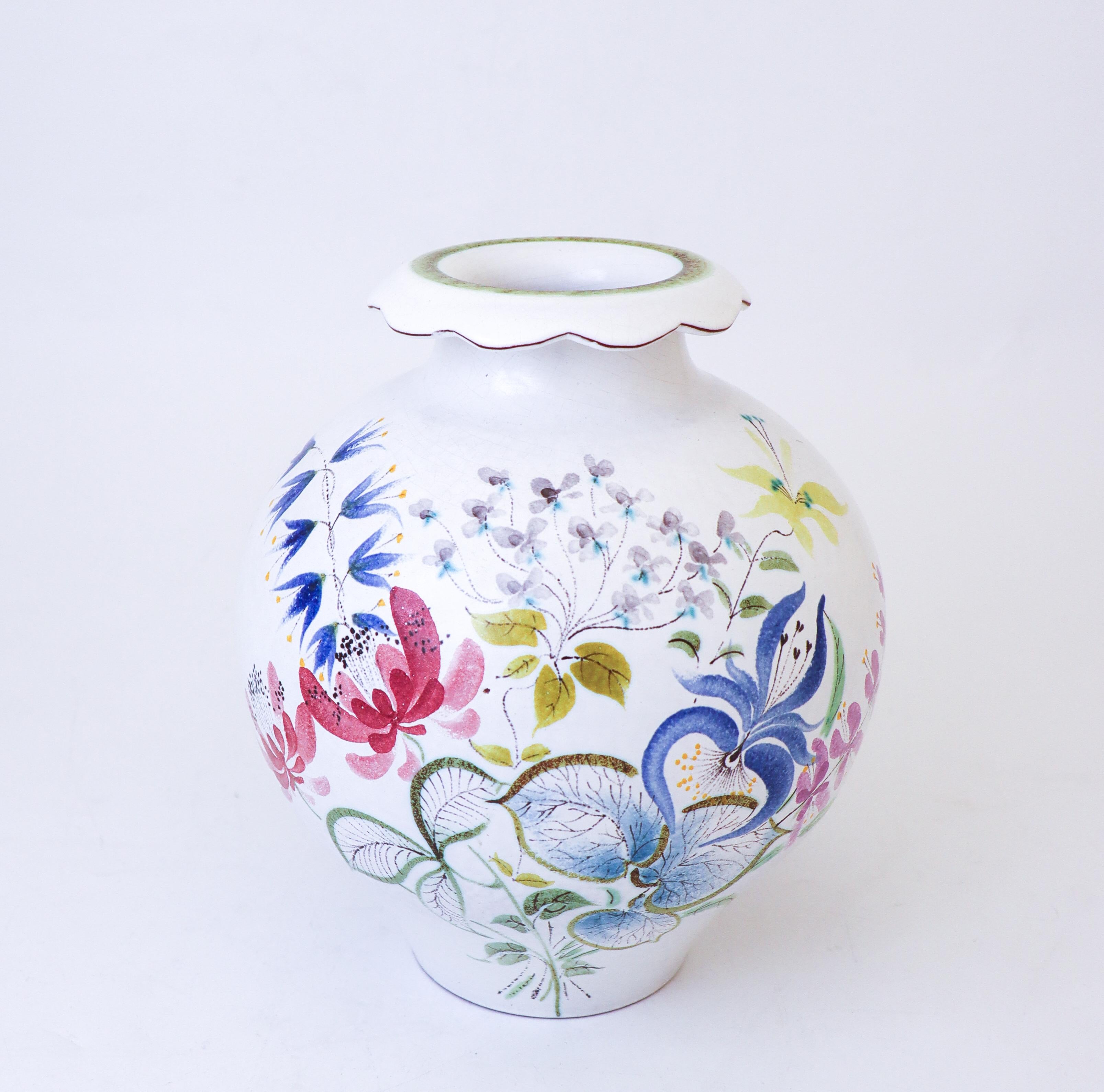 Stig Lindberg - Gustavsberg - Grande vaso di faience - Fiori In condizioni ottime in vendita a Stockholm, SE