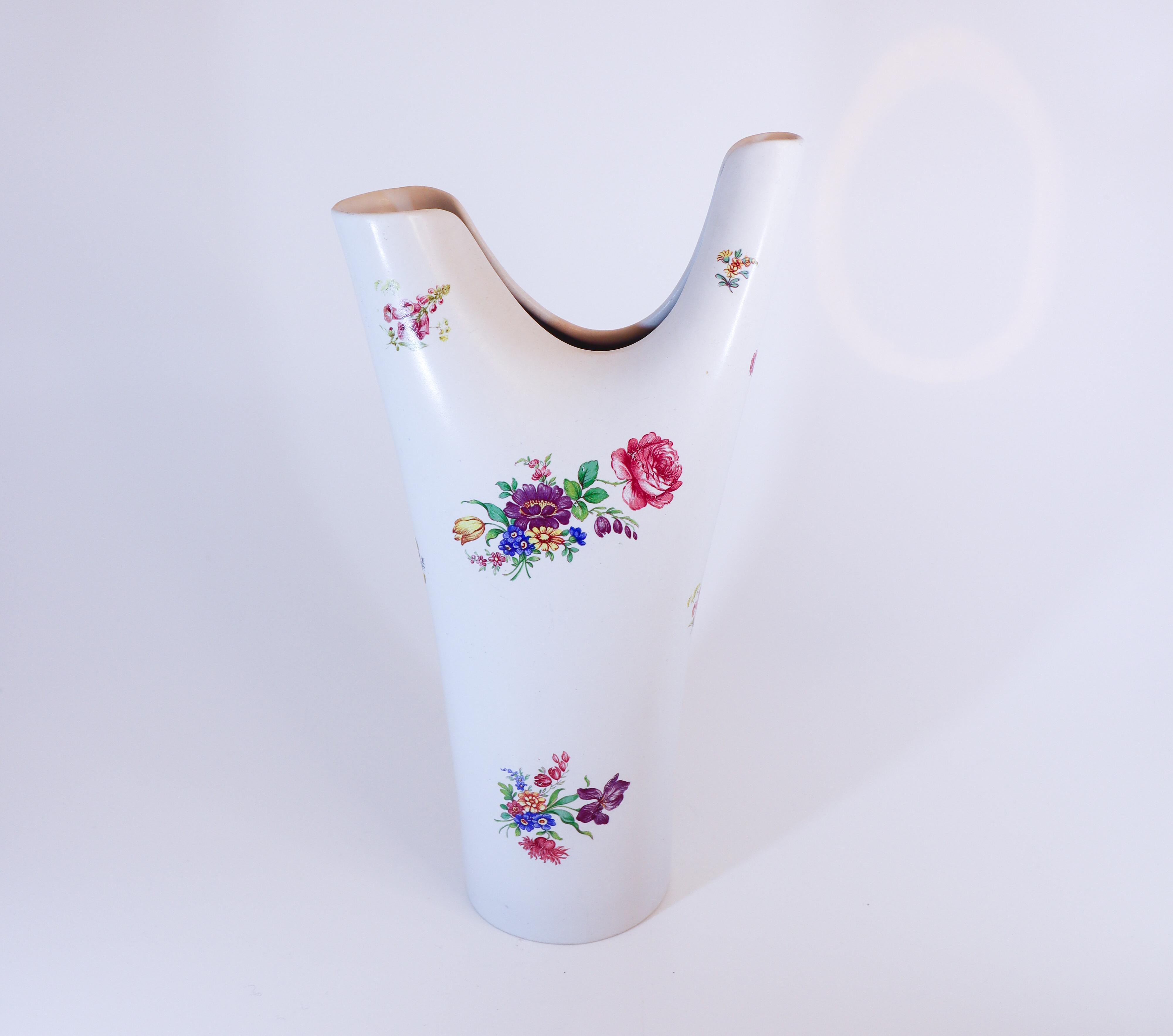 XIX secolo Stig Lindberg - Gustavsberg - Vaso Veckla con fiori cromatici in vendita