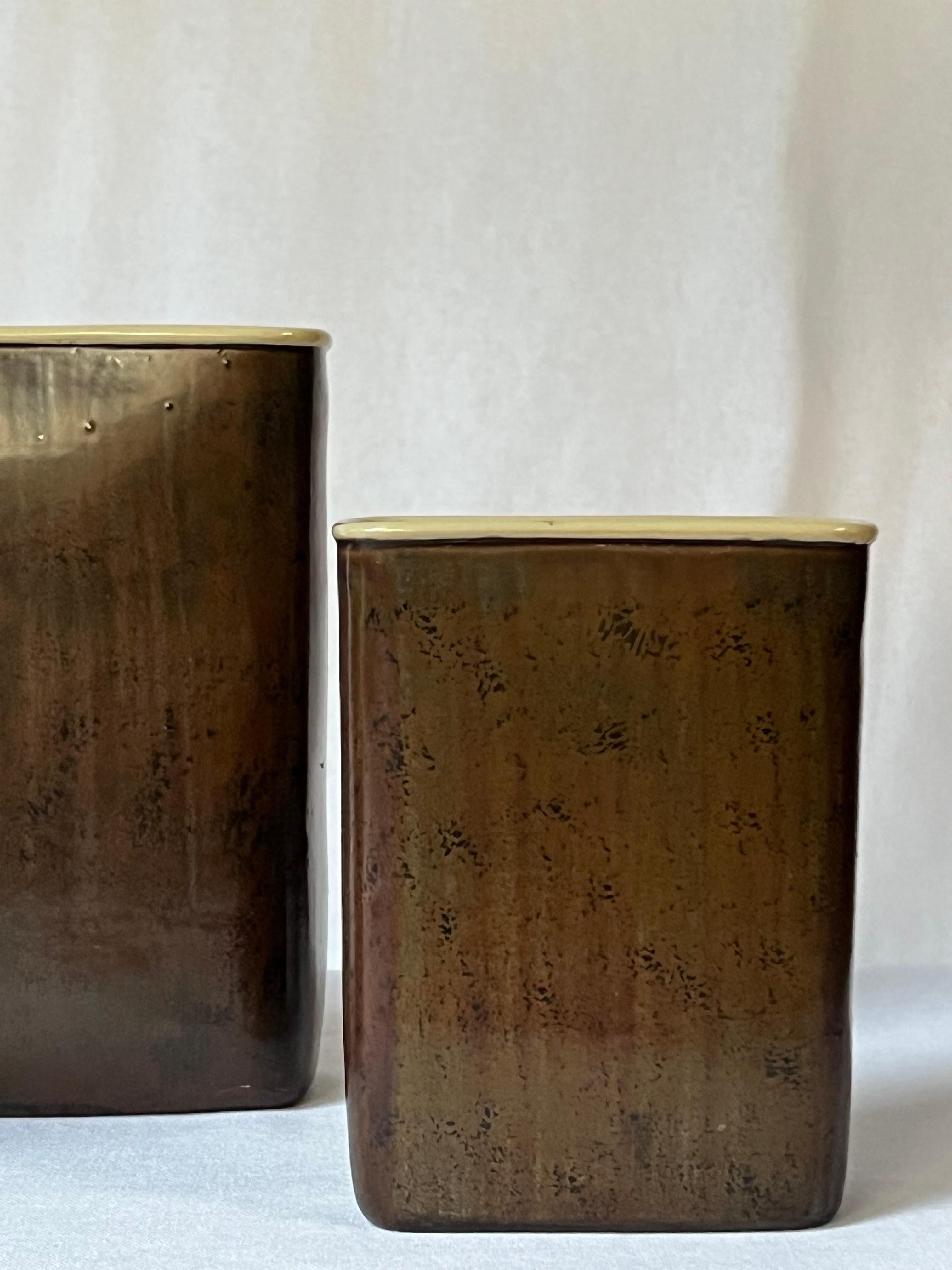 Stig Lindberg Satz von 4 einzigartigen Keramik in Brown glasiert Made by Hand Made Sweden 60s (Skandinavische Moderne) im Angebot