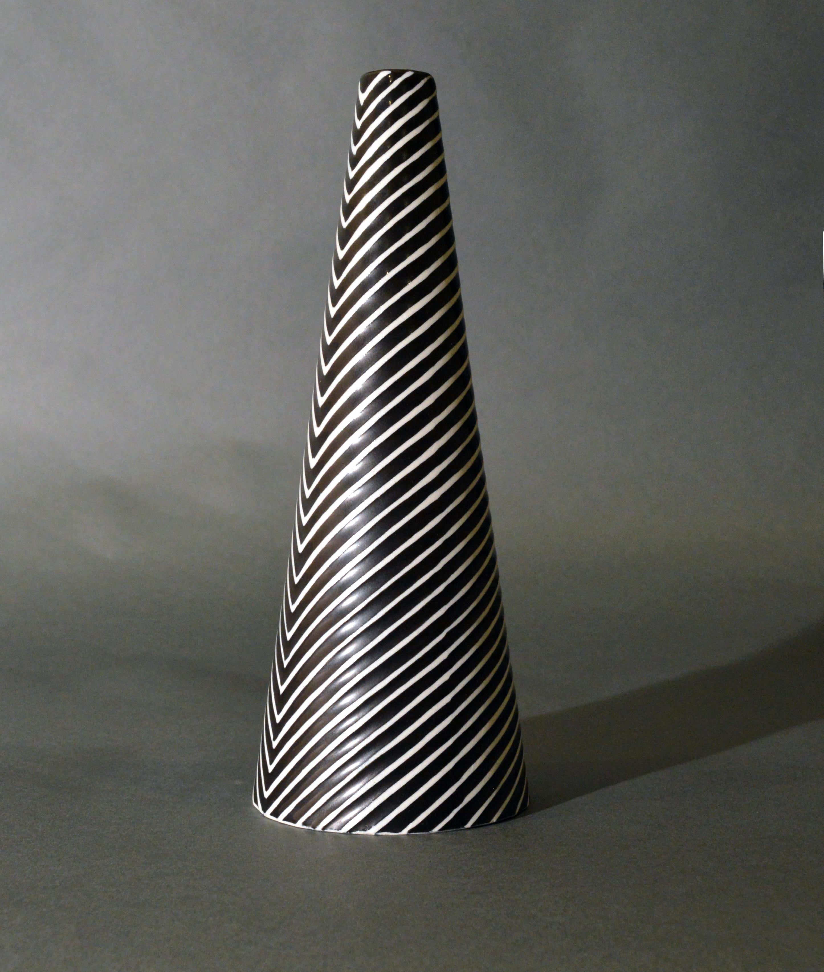 Danish Stig Lindberg Stoneware Conical Vase, Domino Series, Black/White, 1954 For Sale