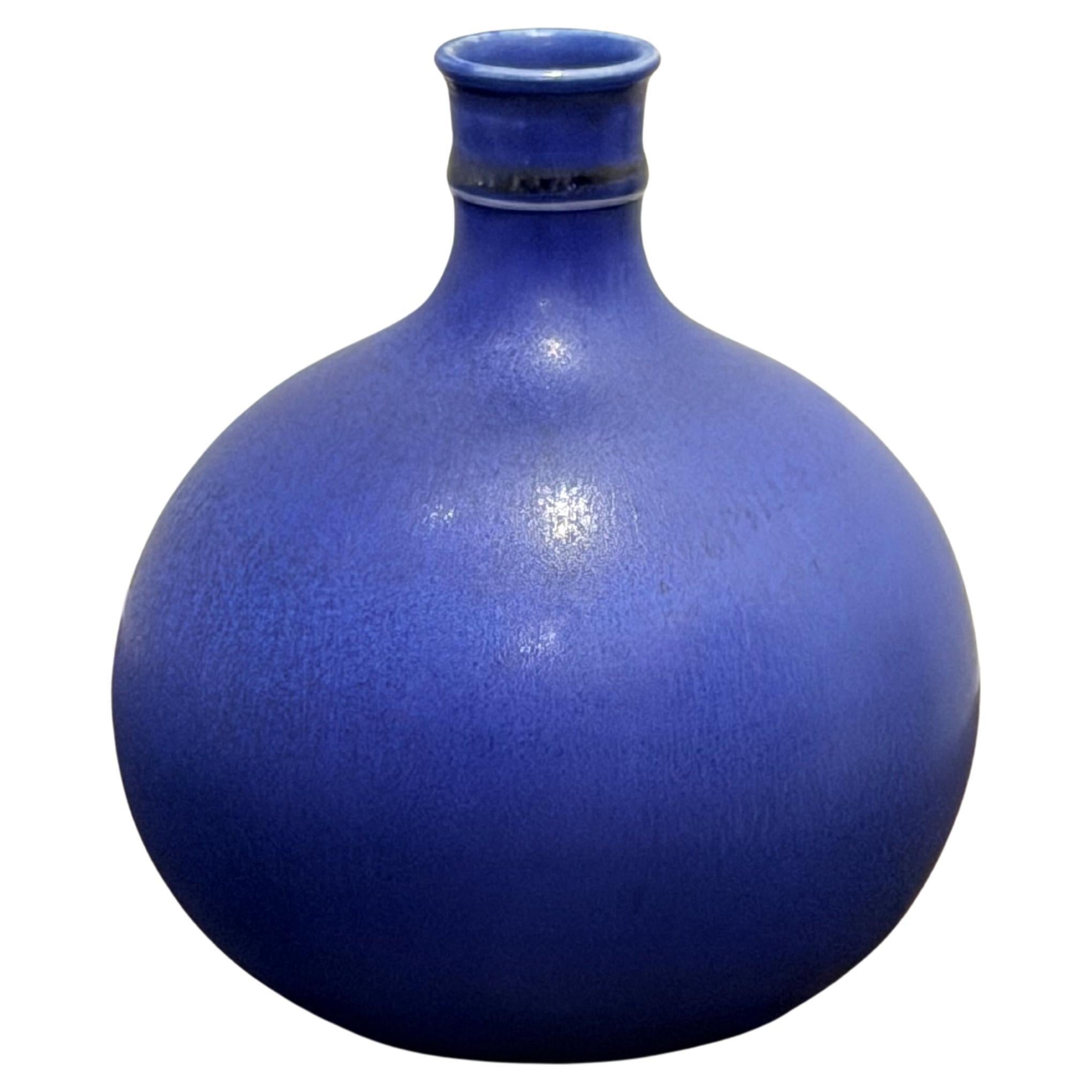Stig Lindberg Stoneware Vase, Blue Glaze, Gustavsberg, 1950s en venta