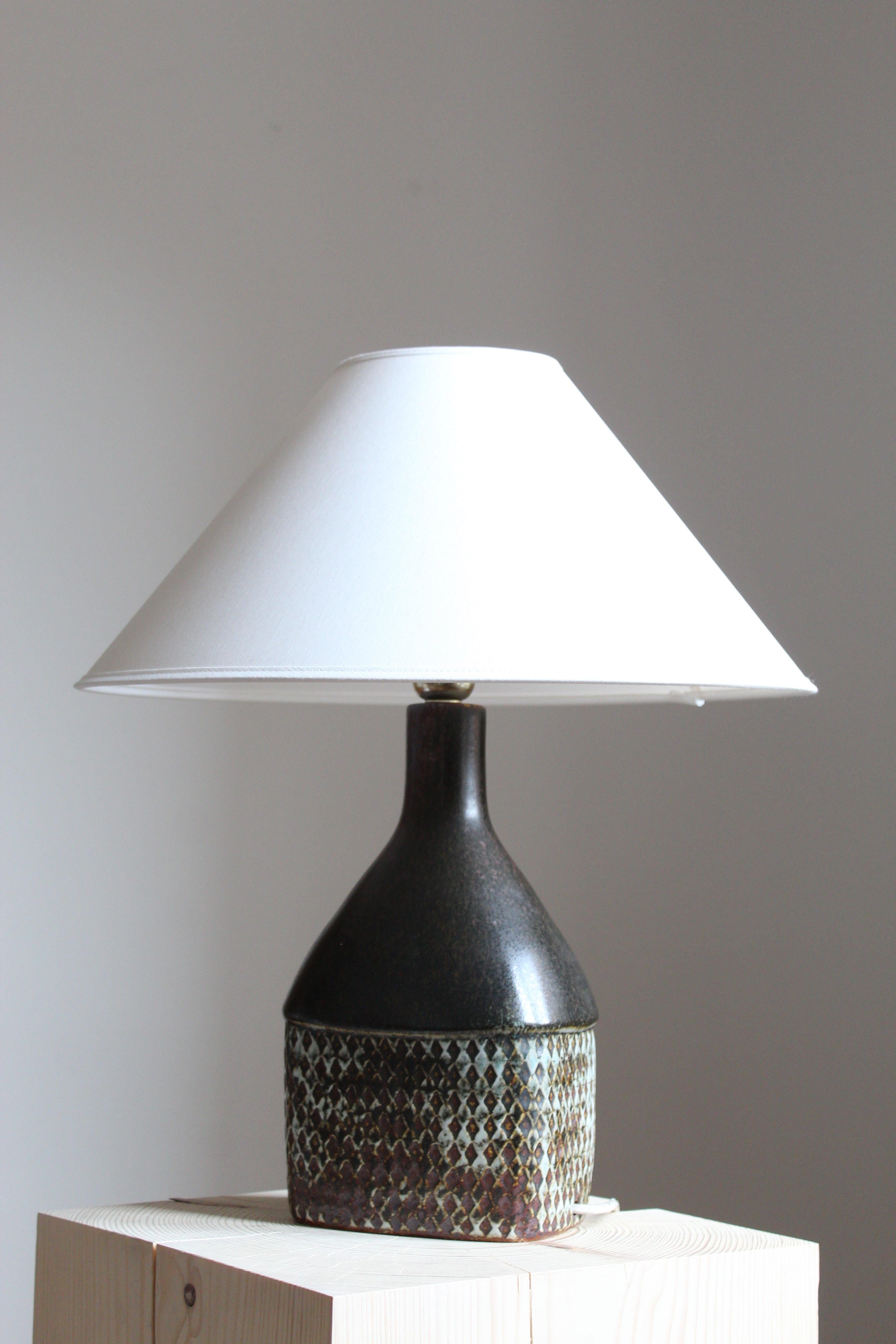 Mid-Century Modern Stig Lindberg, Studio Table Lamp, Stoneware, Gustavsberg, Sweden, 1950s