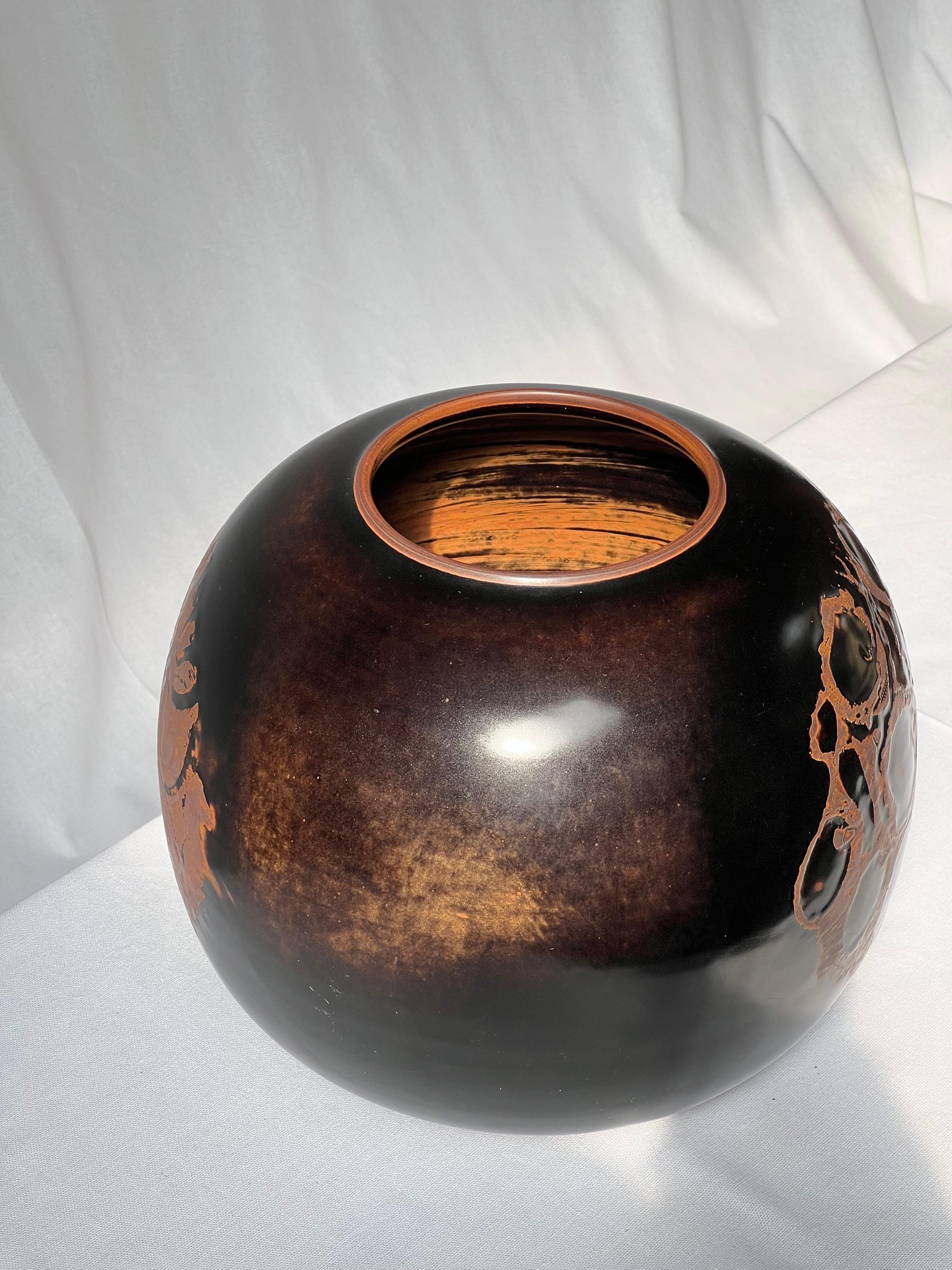 Swedish Stig Lindberg Unique Huge bowl vase in black Glaze Tenmoku handmade Sweden 1977 For Sale