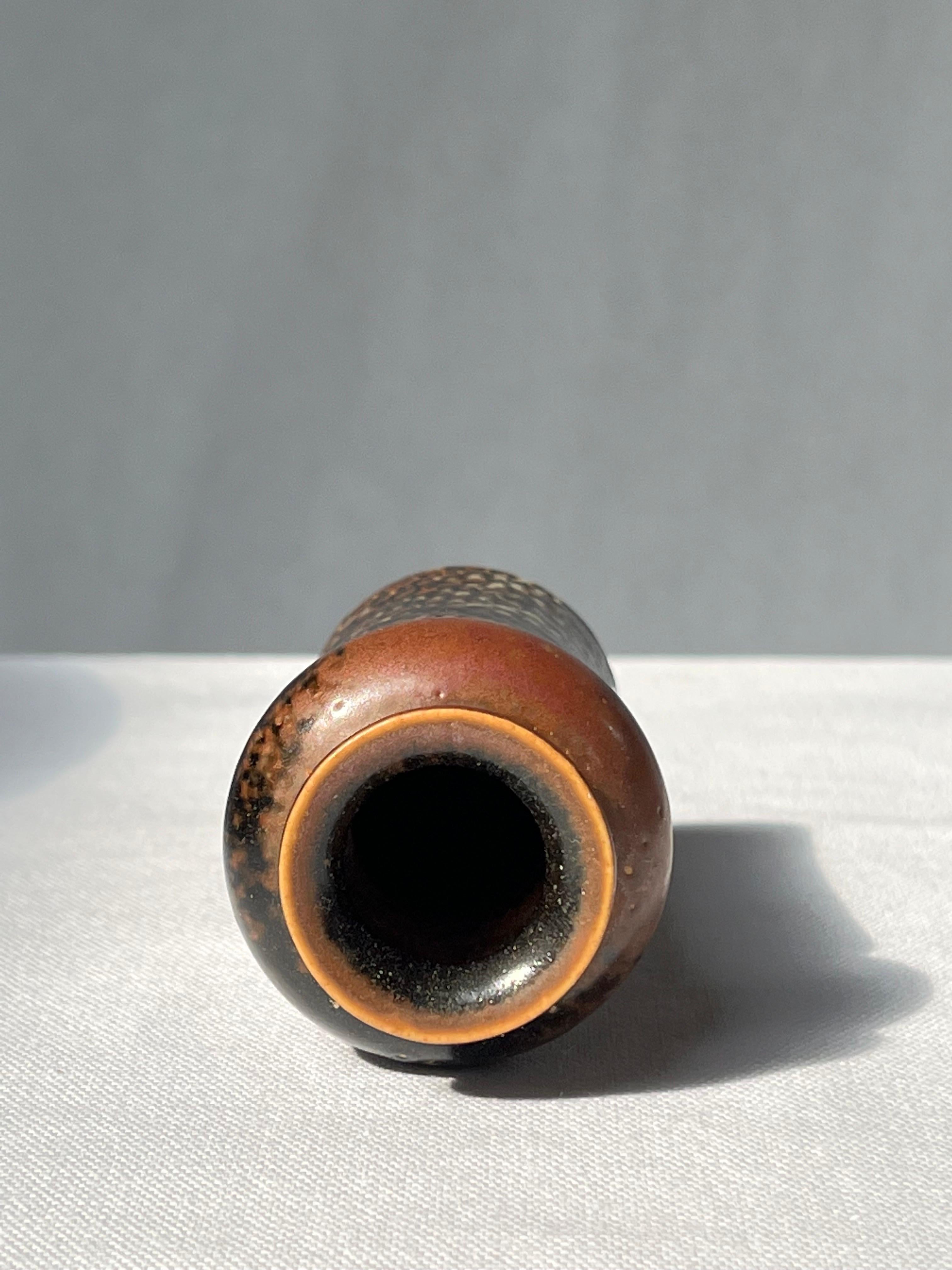 Scandinave moderne Vase unique Tenmoku fabriqué à la main par Stig Lindberg, Suède, 1964 en vente