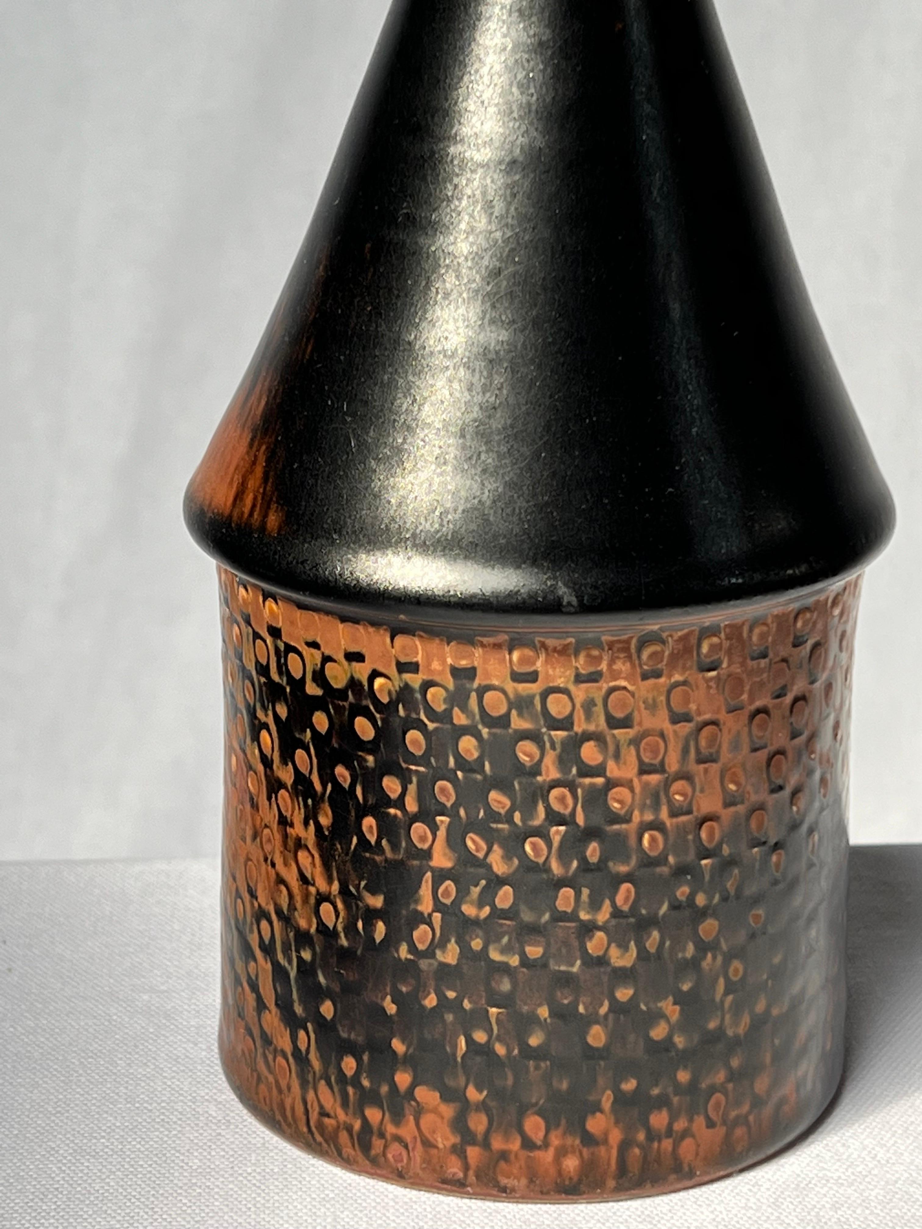Swedish Stig Lindberg Unique Vase in black Glaze Tenmoku Made by Hand Sweden 1969 For Sale