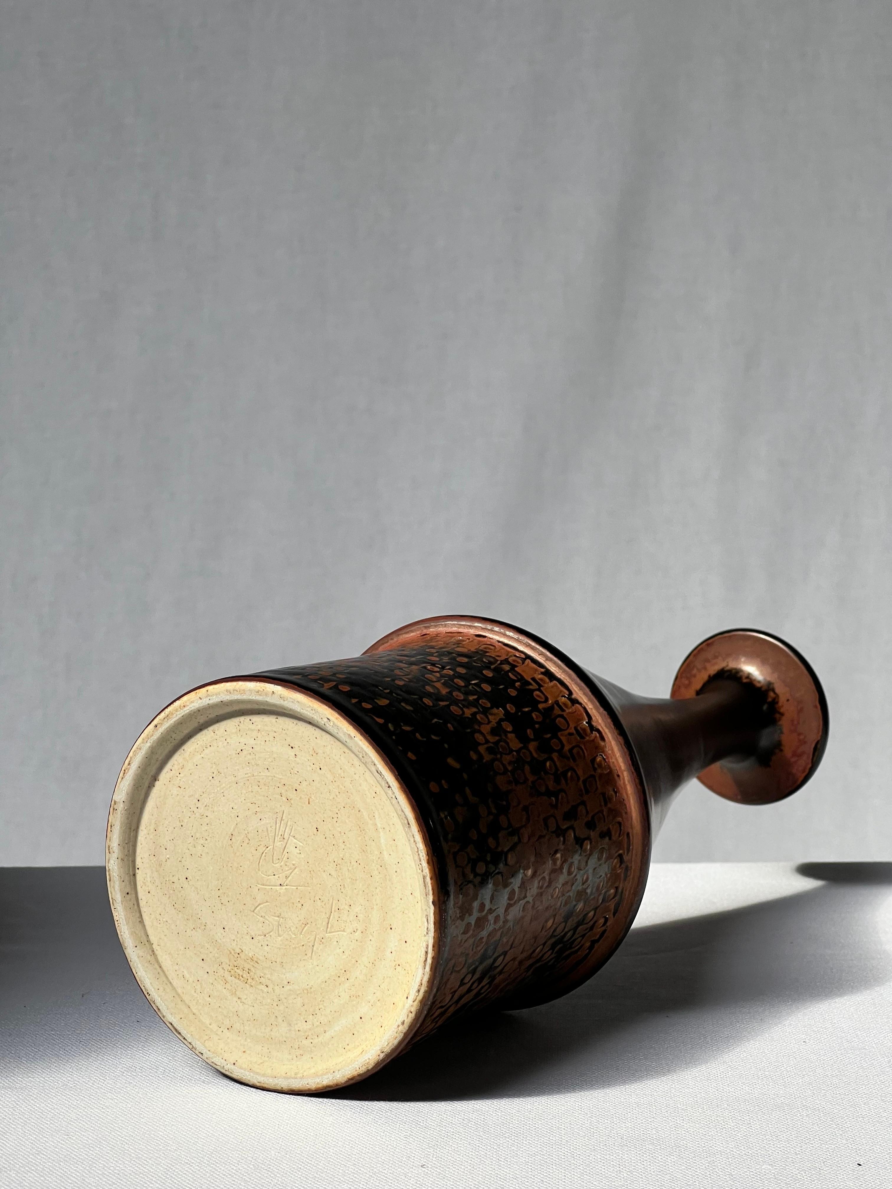 Vase unique Tenmoku fabriqué à la main par Stig Lindberg, Suède, 1969 en vente 1