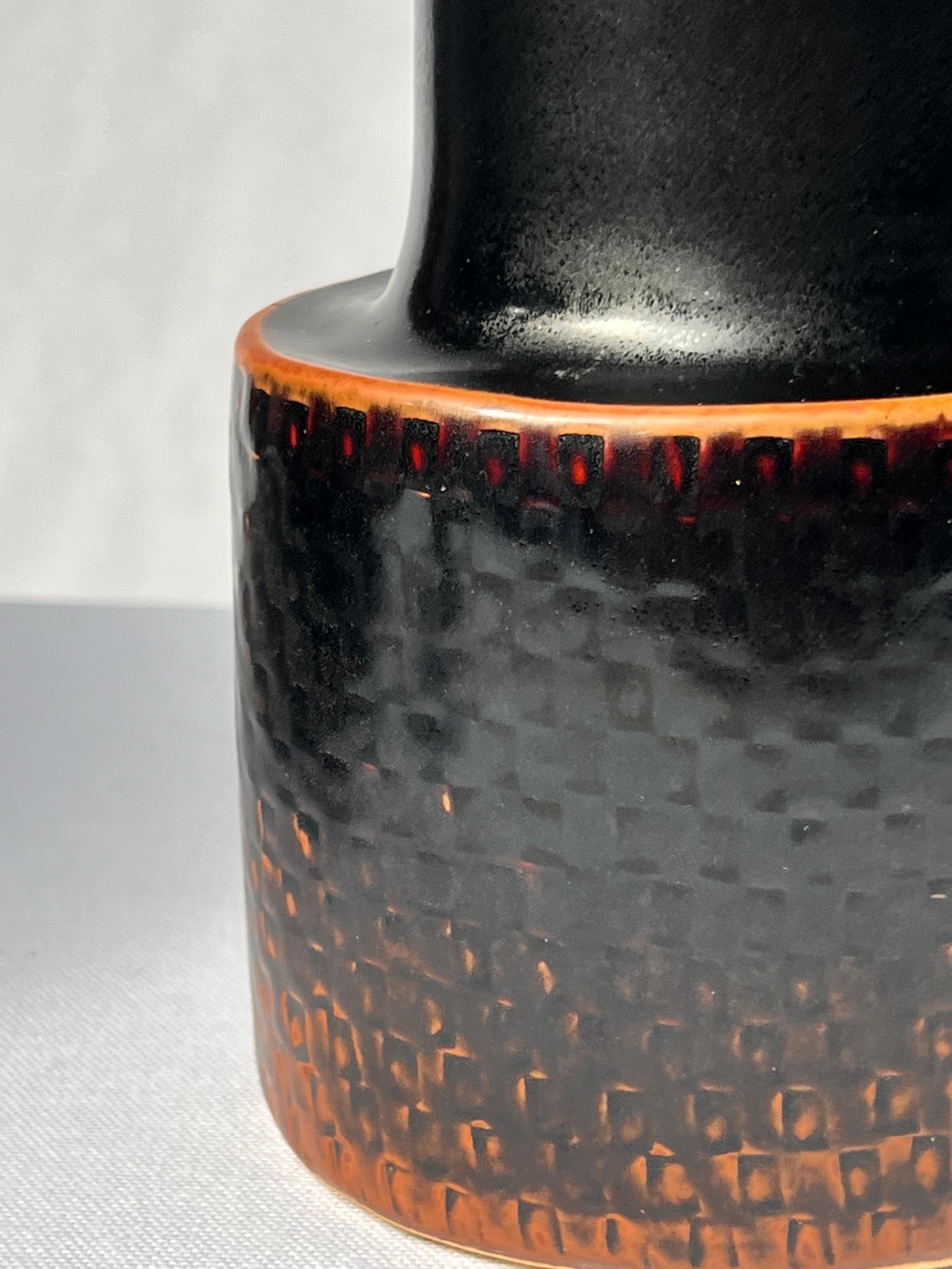 Stig Lindberg Unique Vase in black Glaze Tenmoku Made by Hand Sweden 1970 In Excellent Condition For Sale In Forest, BE