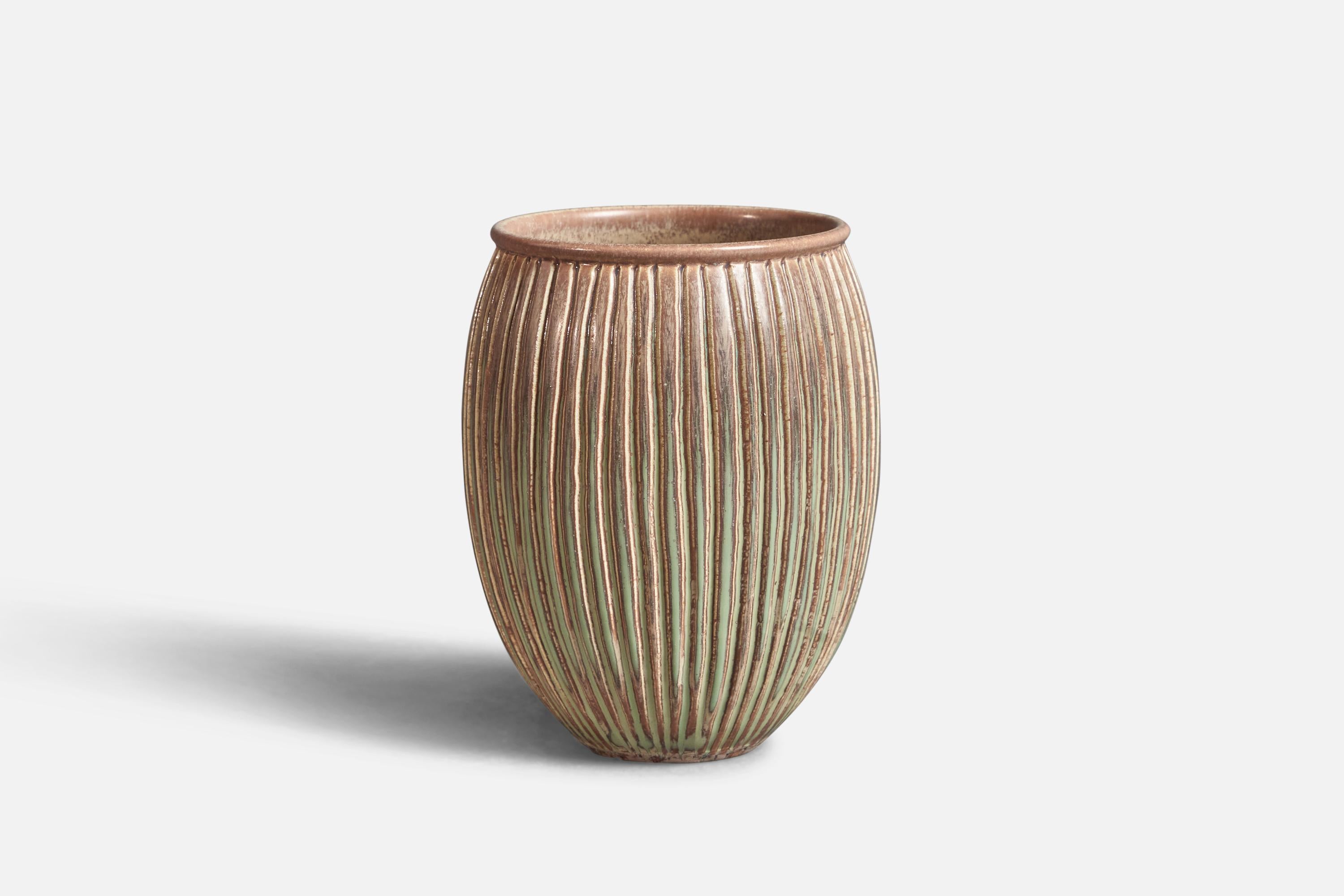 Mid-Century Modern Stig Lindberg, Vase, Stoneware, Sweden, 1960s For Sale
