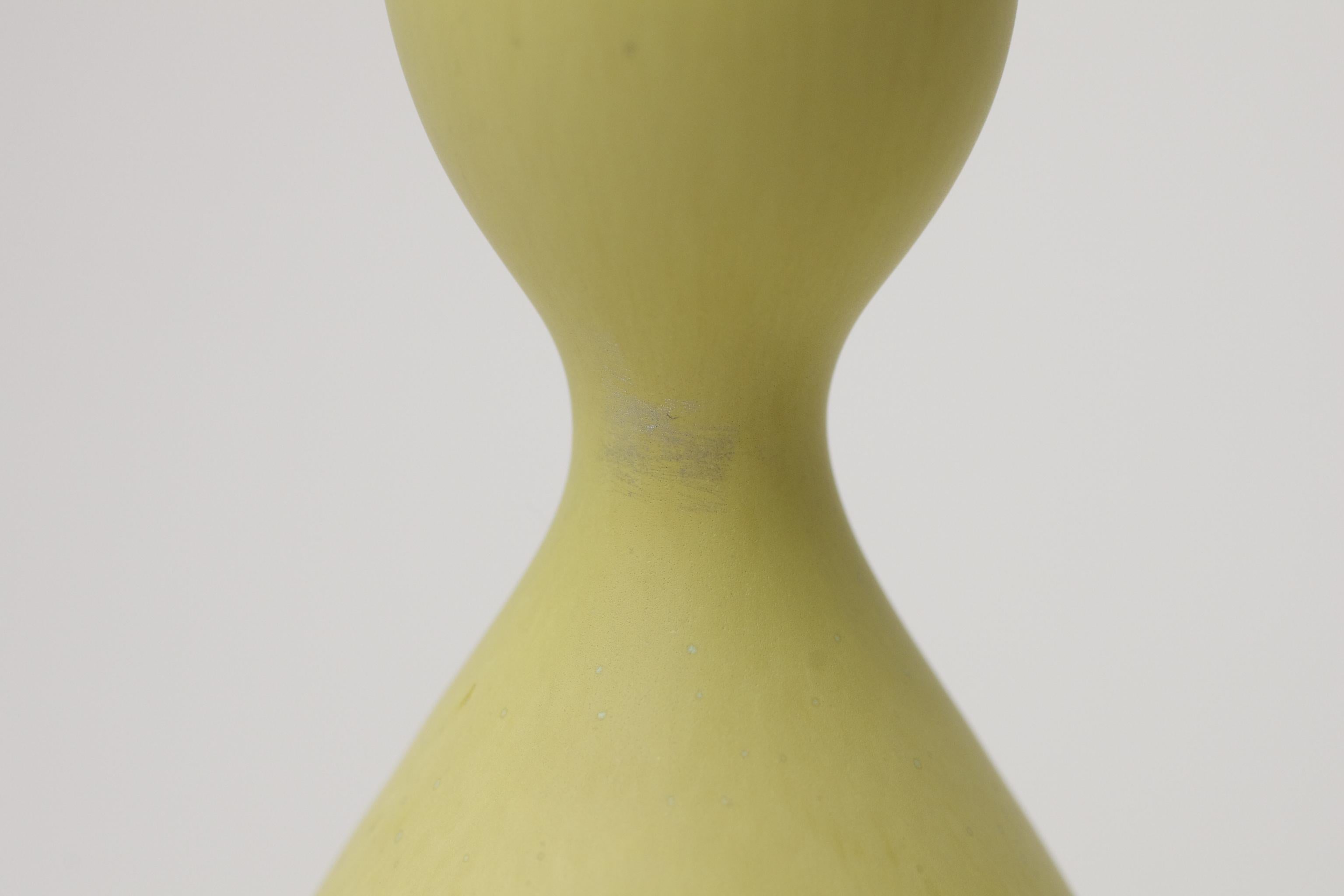 Stig Lindberg - Vitrin - 2 vases For Sale 1