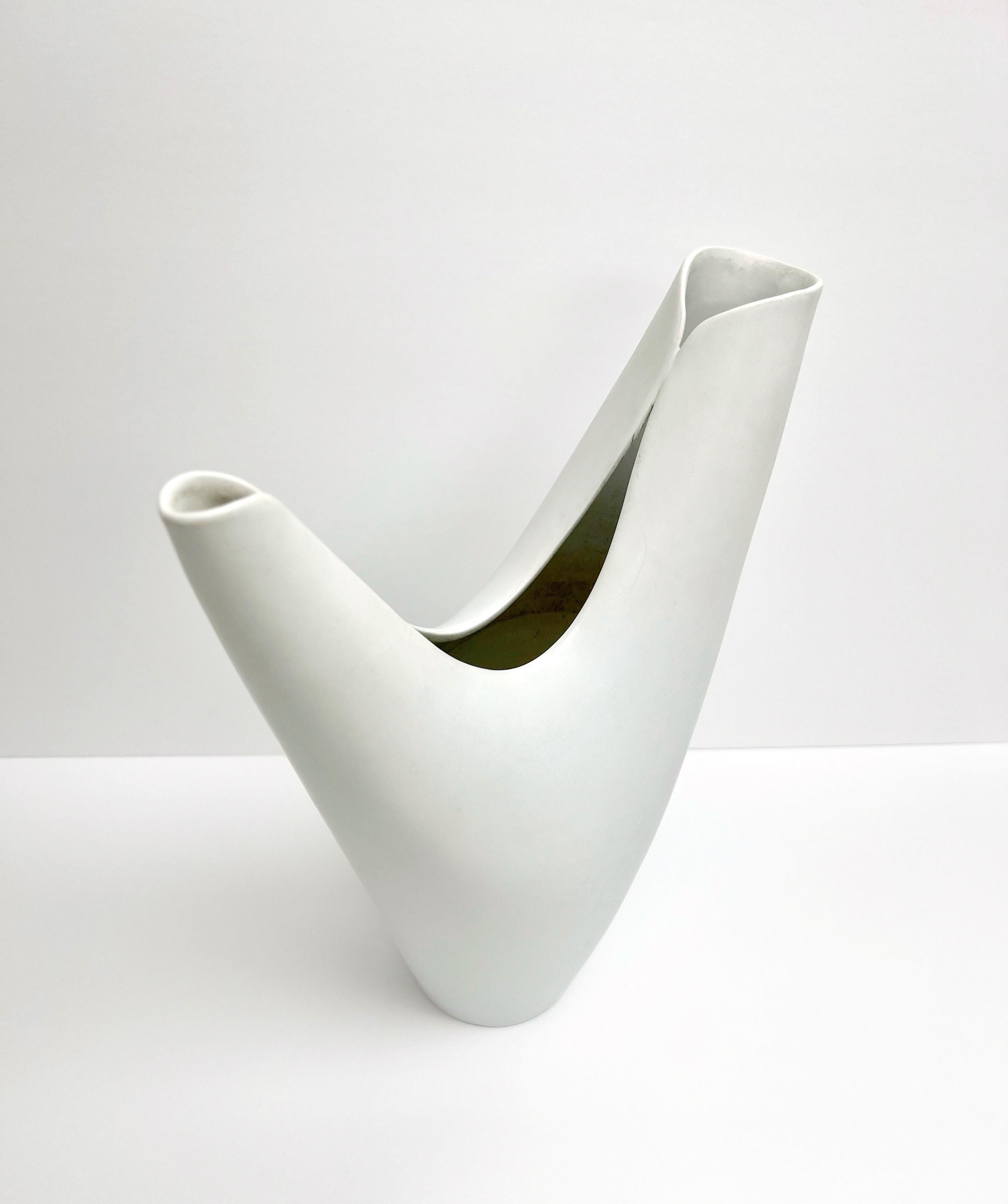 Swedish Stig Lindbergh Gustavsberg Abstract Matte White Veckla Vase For Sale