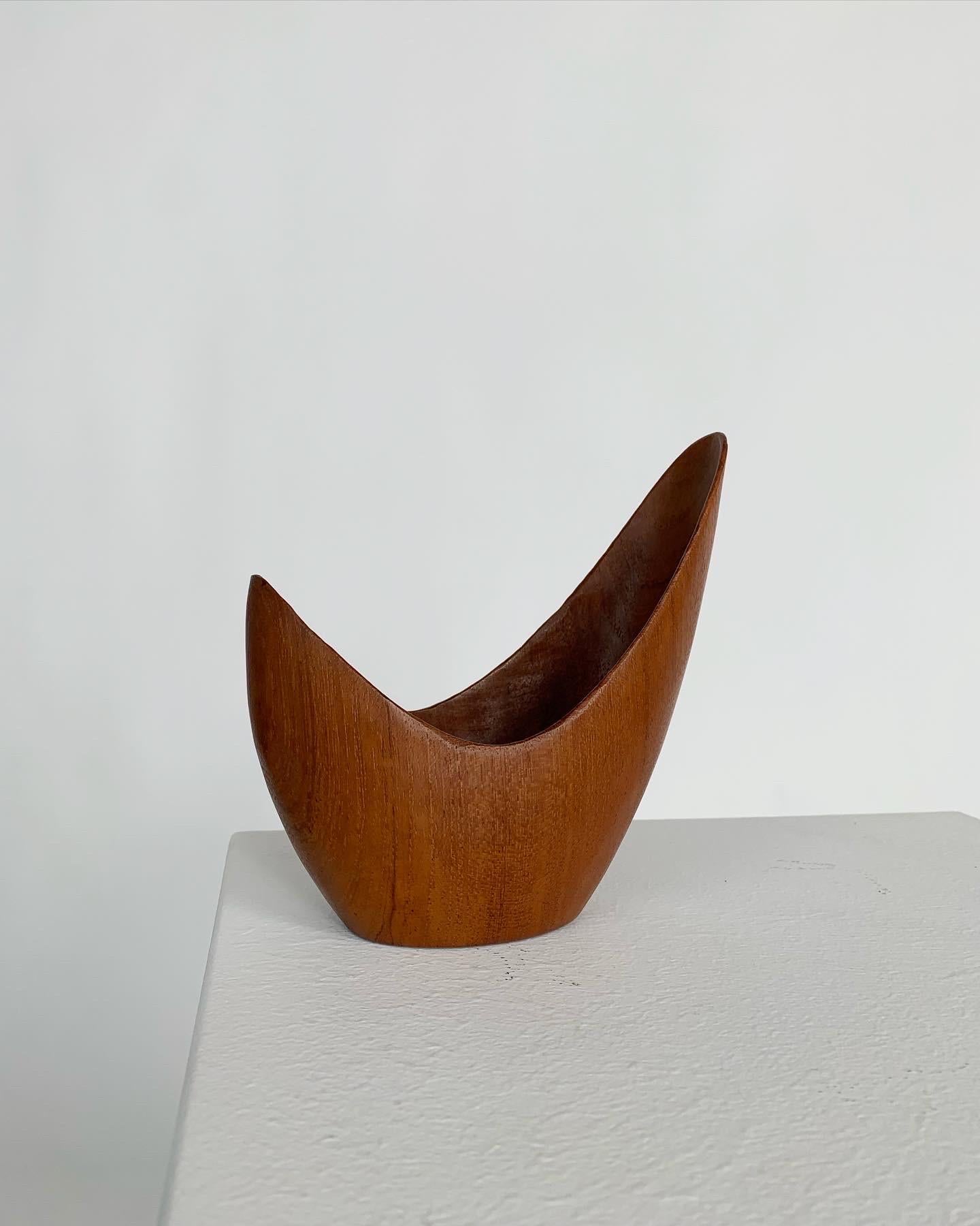 Mid-Century Modern Stig Sandkvist Teak Bowl Hand Carved Sweden 1950s Midcentury Design