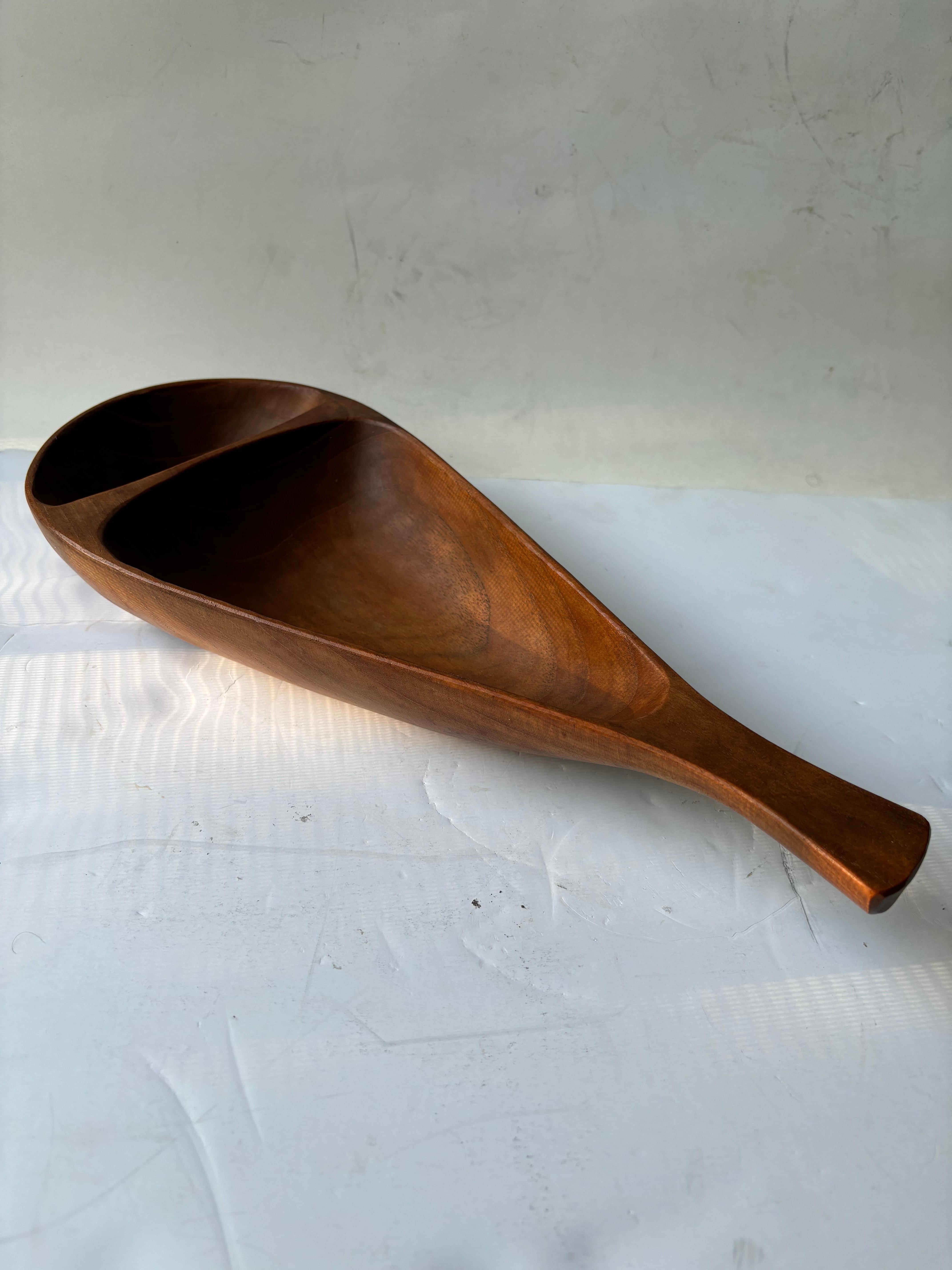 Stig Sandqvist long teak wood double bowl . marked SS , Sweden . In Good Condition For Sale In Los Angeles, CA