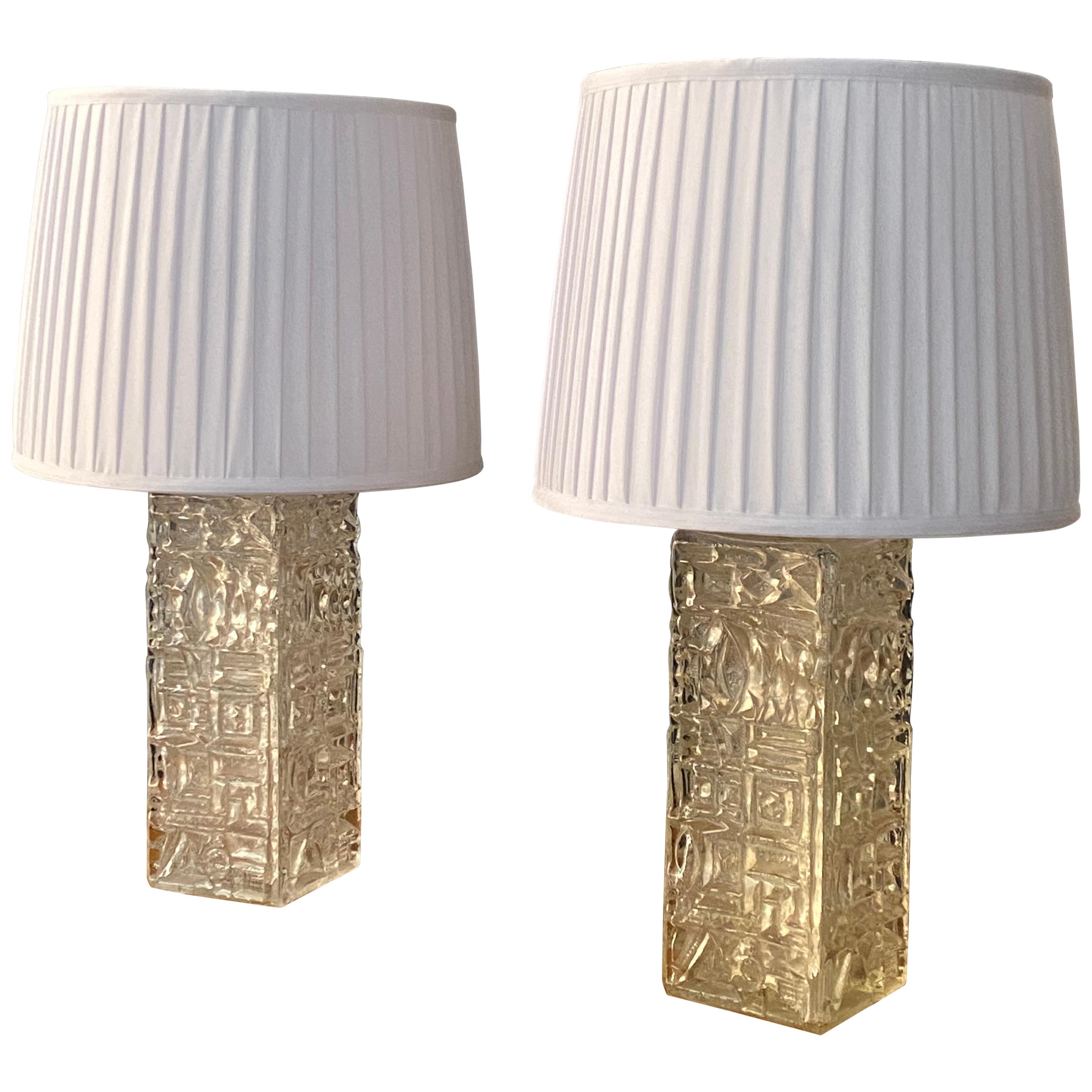 pair of large table lamps