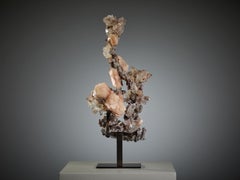 Stilbite and Calcite on Chalcedony Quartz