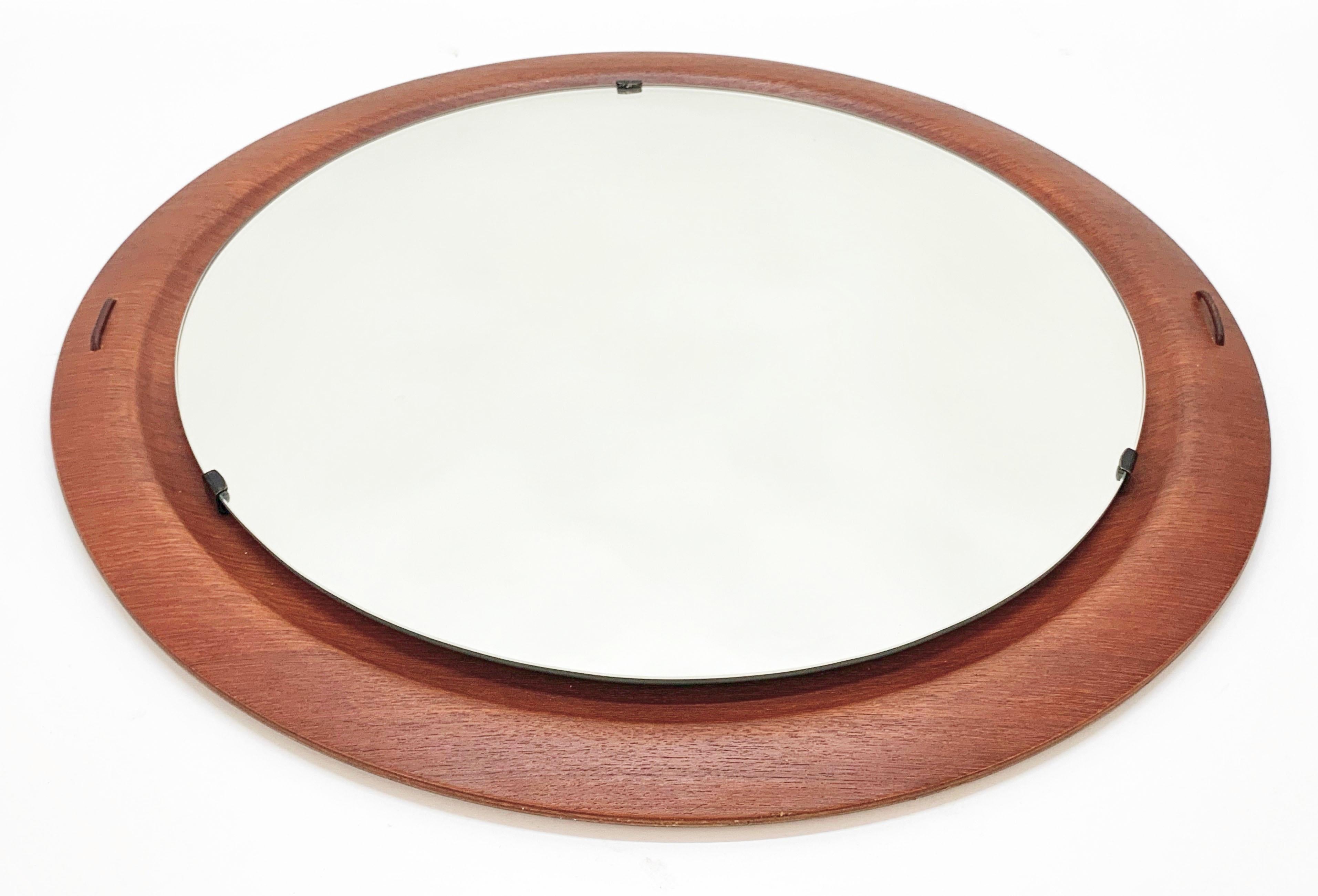 Stilcasa Creazioni Midcentury Italian Mirror with Round Teak Frame, 1960s 2