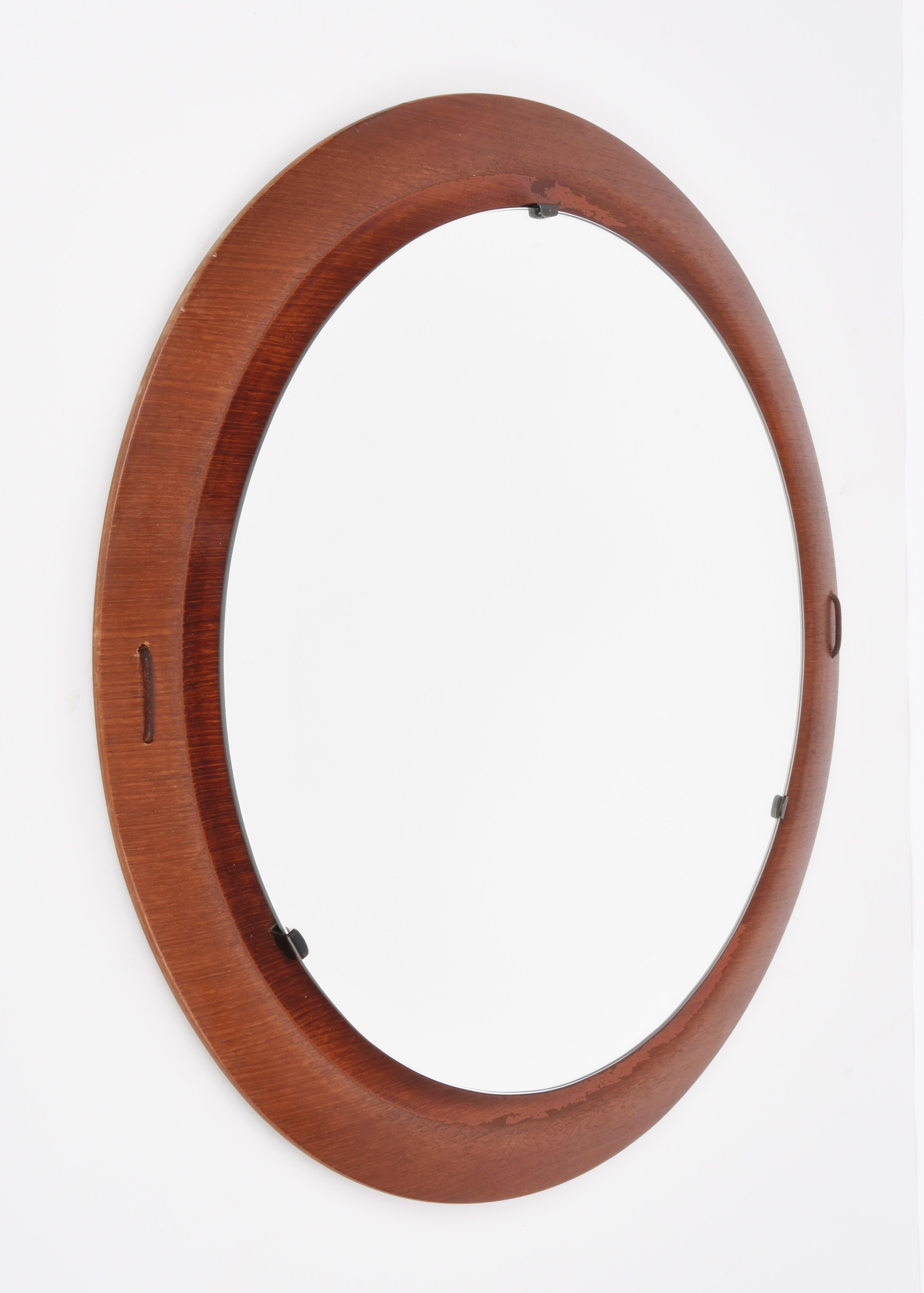 Mid-20th Century Stilcasa Creazioni Midcentury Italian Mirror with Round Teak Frame, 1960s