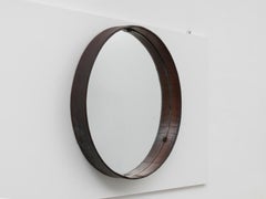 Stildomus Midcentury Stitched Leather Round Wall Mirror, 1950s