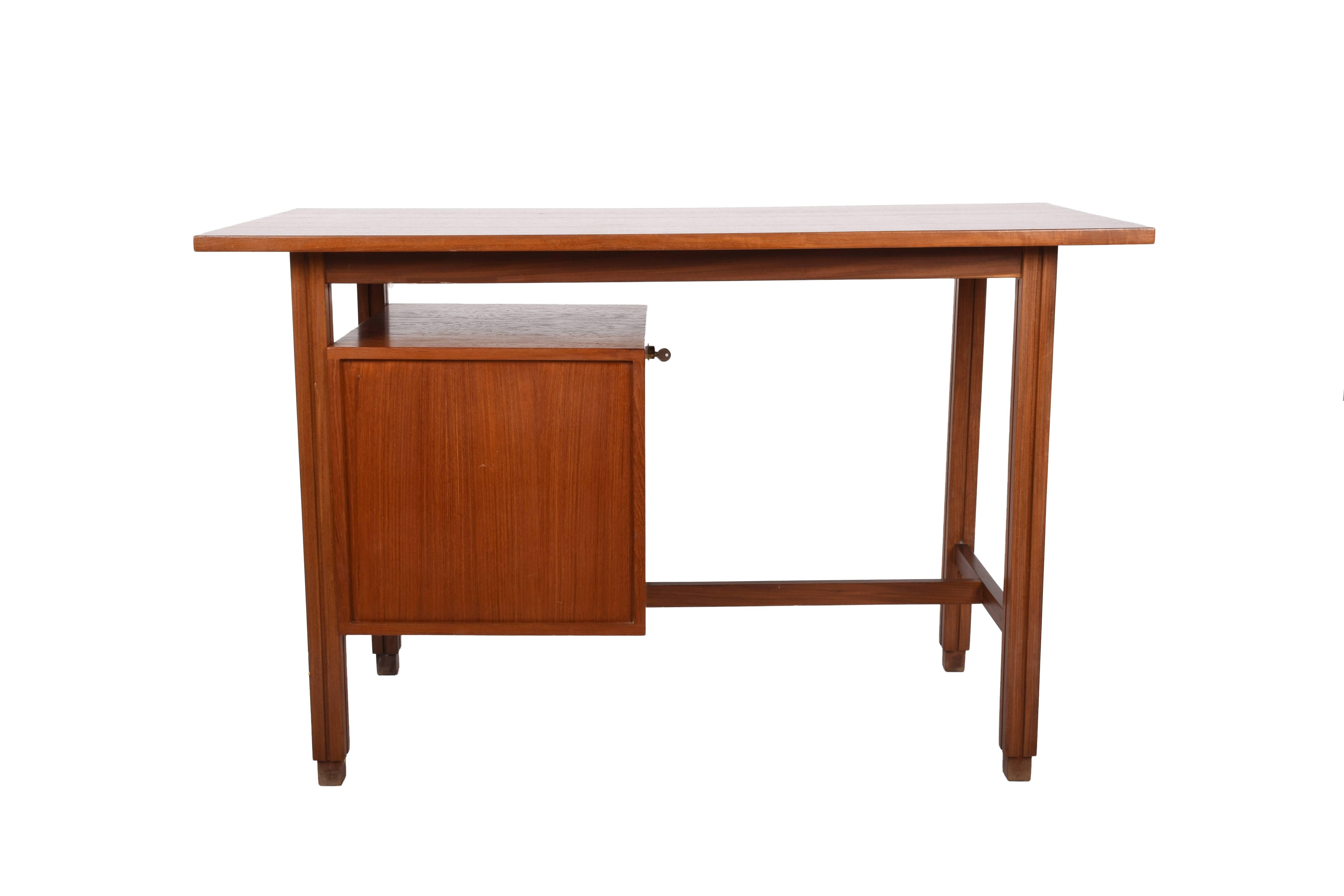 Stildomus Mid-Century Modern Teak and Steel Italian Desk, 1960s 5