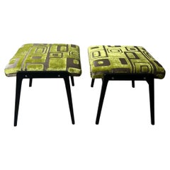 Stile Paolo Buffa Coppia Di Panchetti In Legno E Tessuto Designers Guild Verde