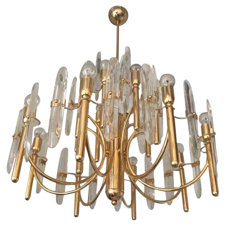 Stilkronen Brass Chandelier