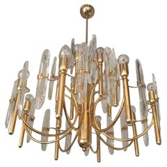 Stilkronen Brass Chandelier