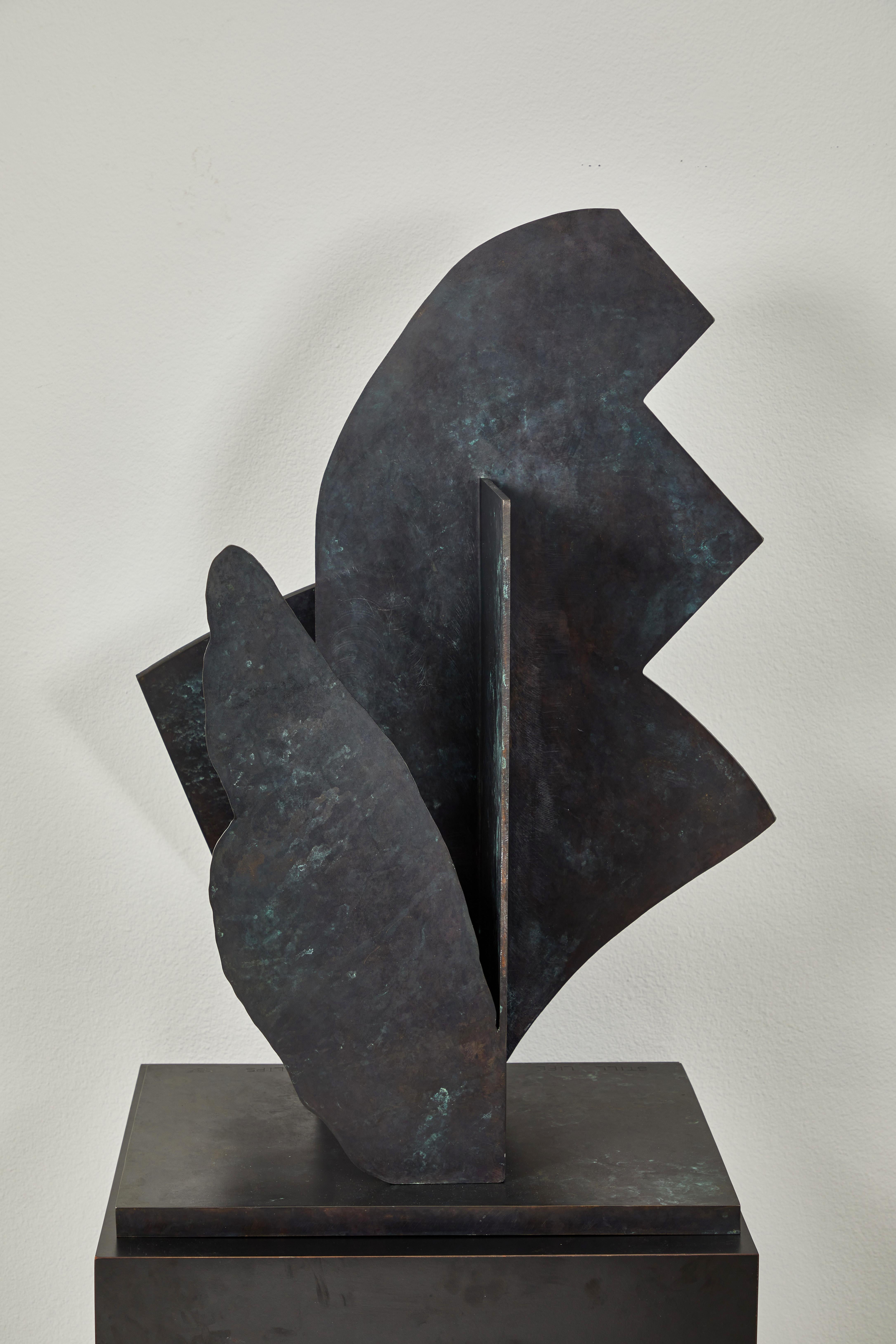 Bronzeskulptur „Stillleben“ von Phillips, signiert im Angebot 2