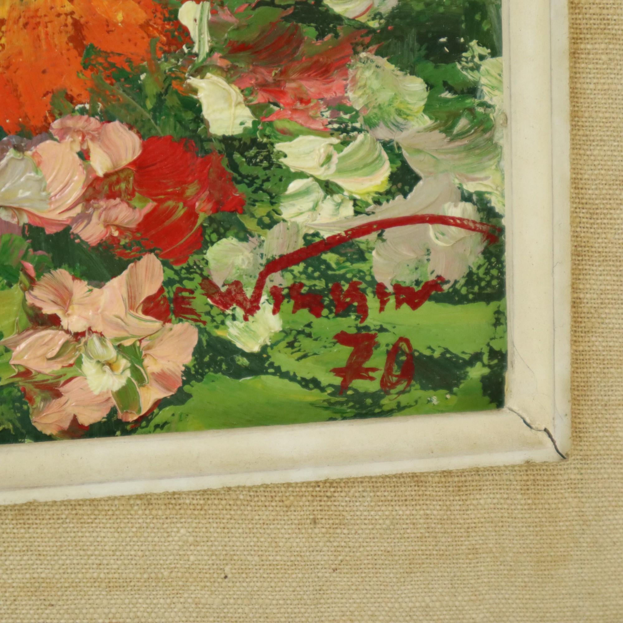 Still Life Flowers Painting Canvas Gold Frame Signed 1970 In Good Condition For Sale In Poperinge, BE