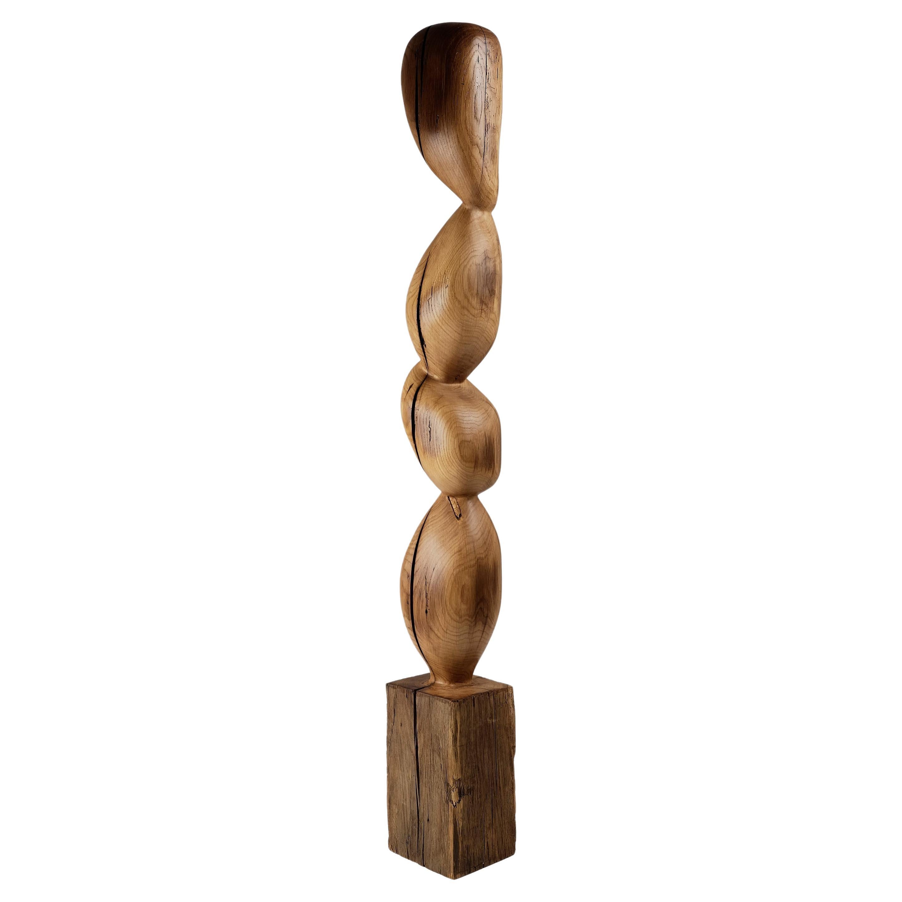Still Stand Sculpture abstraite biomorphique en bois, sculptée à la tronçonneuse